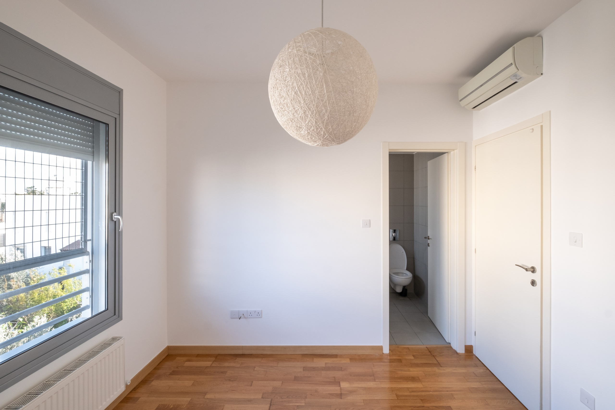 NICOSIA. Photographer in Cyprus Lena Kirilishina