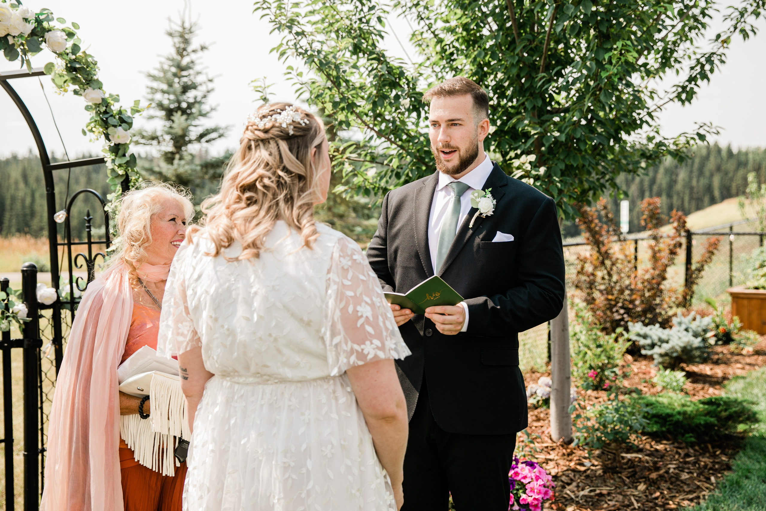 Matthew & Meagan Wedding. Fotografía accesible en Calgary