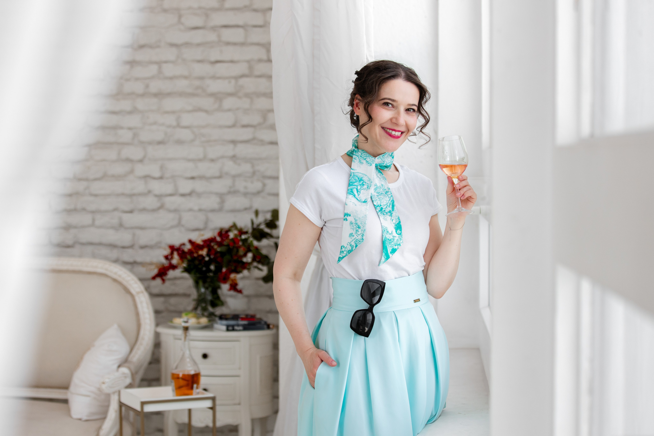 Price and booking. Dana Lišková — Empathetic Photographer | Introspective Artist |Neurodivergent Coach | Founder of Artepy.cz