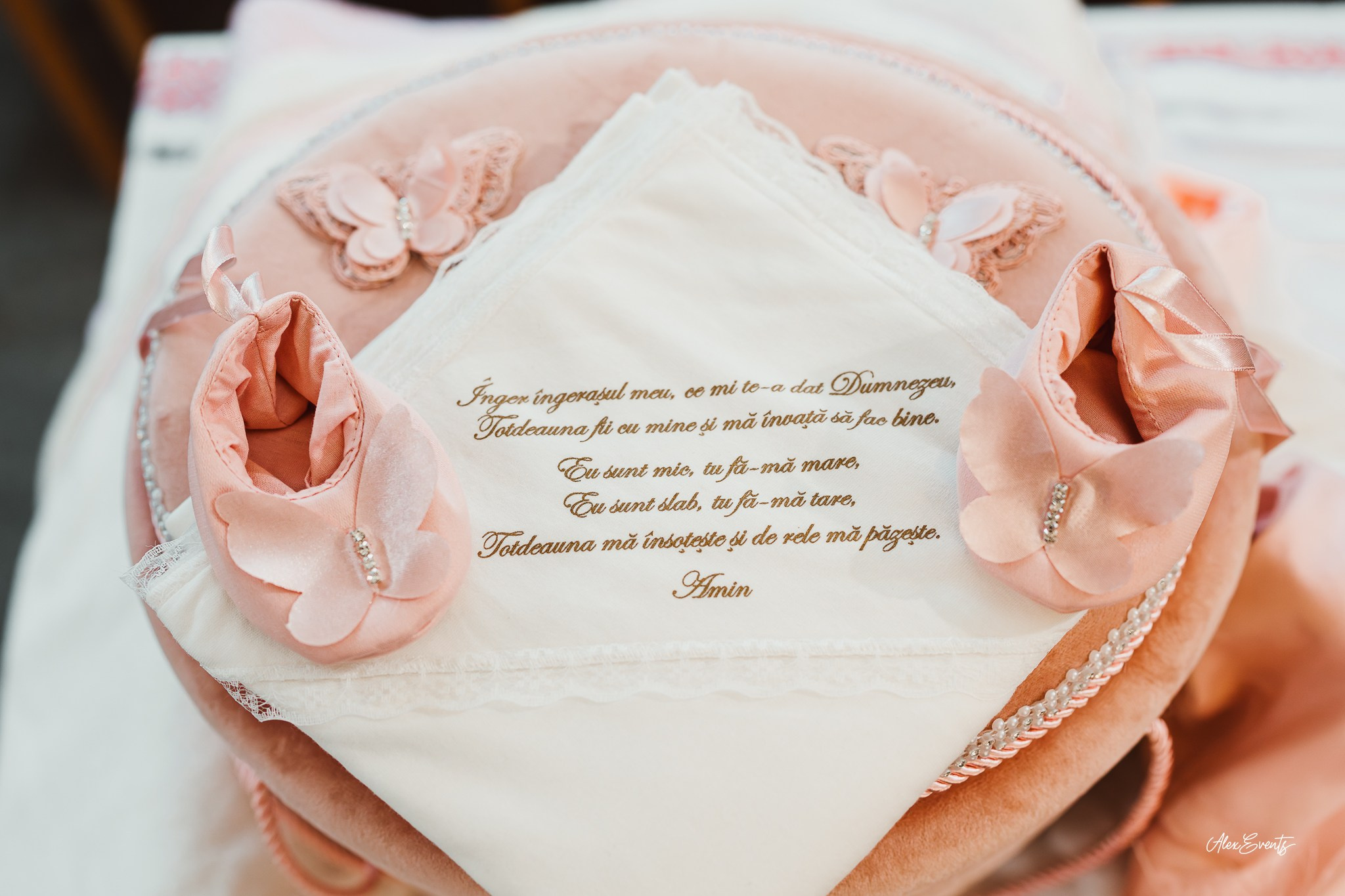 Fotograf Botez Roman Danemarca la biserica romaneasca din Agerbæk| Alex Events. AlexEvents Fotograf / Videograf de evenimente Danemarca DK Horsens, Arhus, Odense, Vejle.Nunta, botez, foto-studio