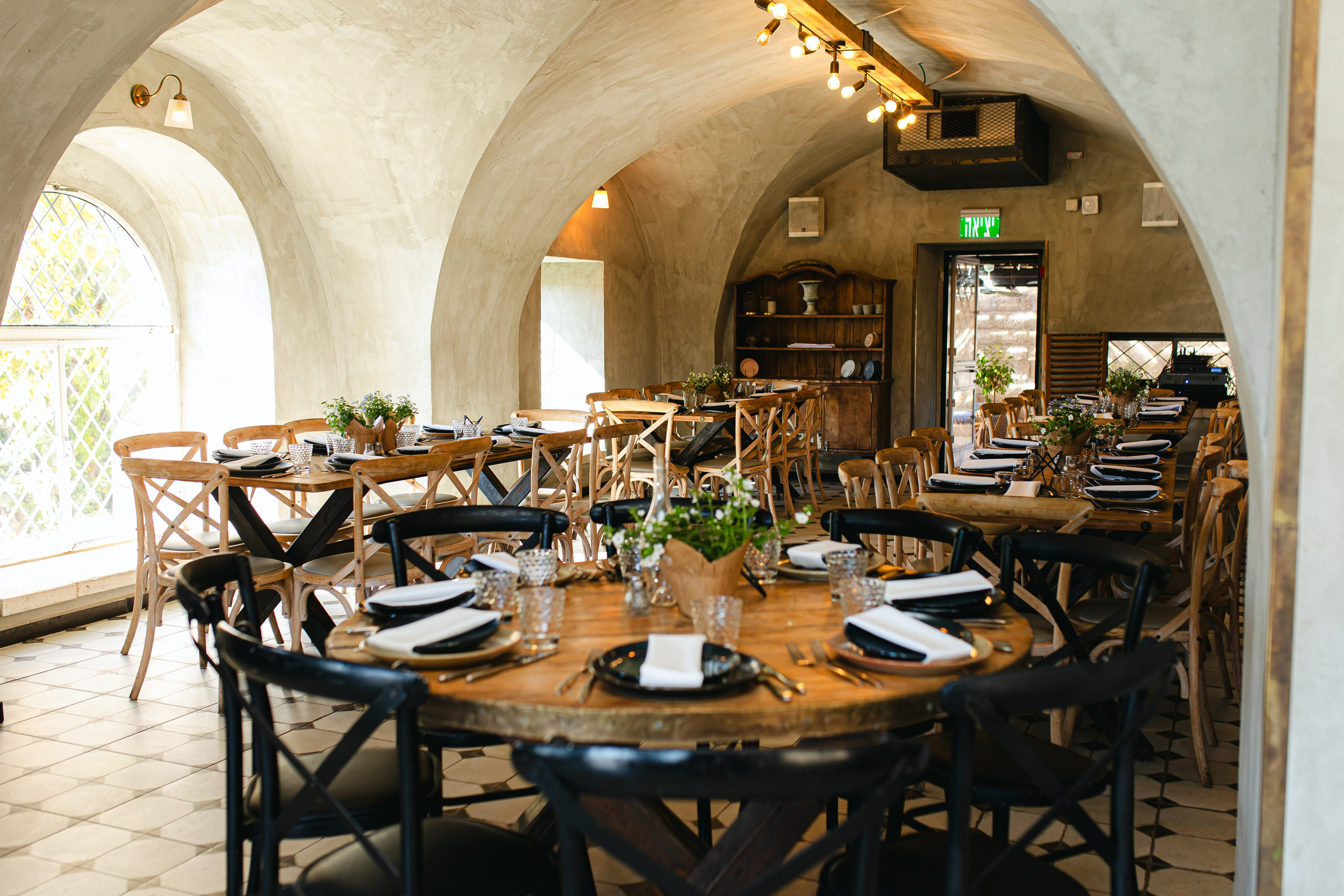 MORNING WEDDING AT YAMIN MOSHE. PHOTOGRAPHER IN ISRAEL