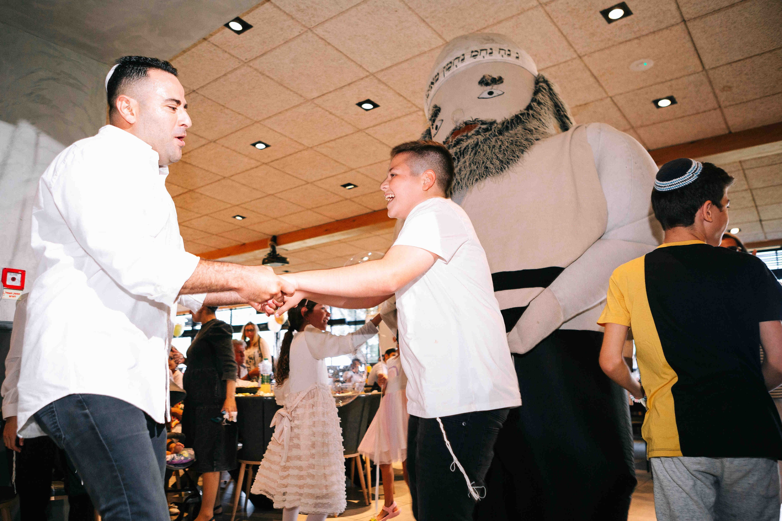 BAR MITZVAH IN A RESTAURANT (NETANYA). Https://shi-photo.com/