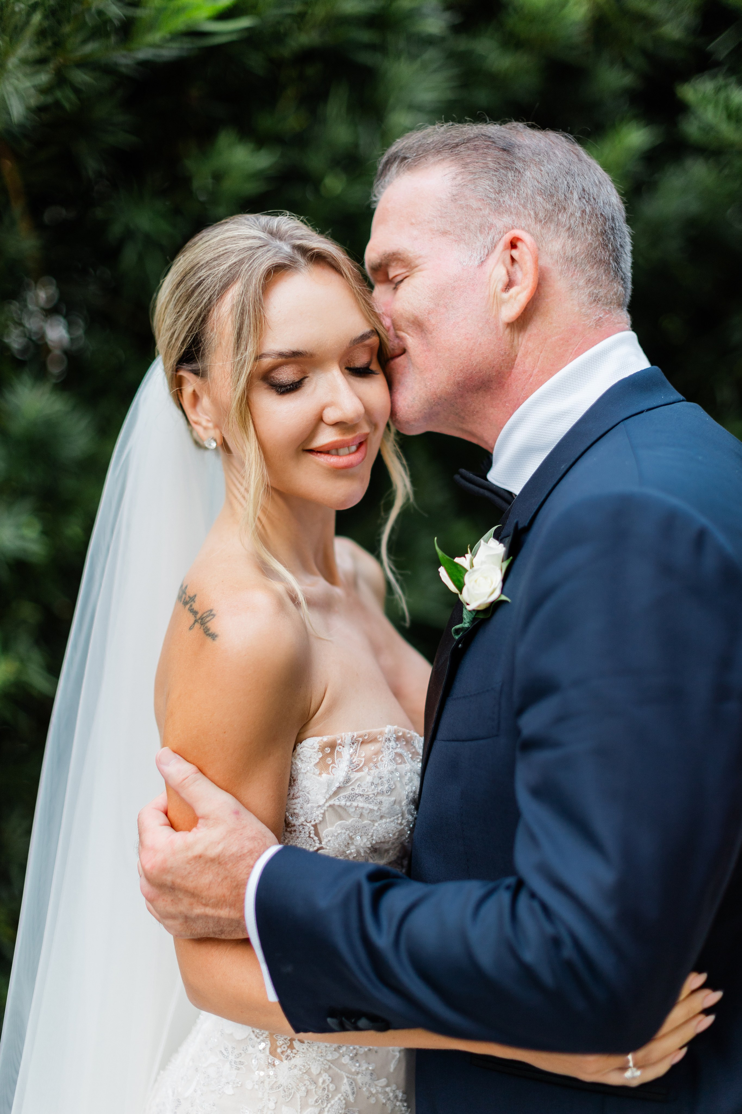 Diana and Filippe Bahamas Wedding. Family and Event photographer in Homestead and Miami areas of Florida