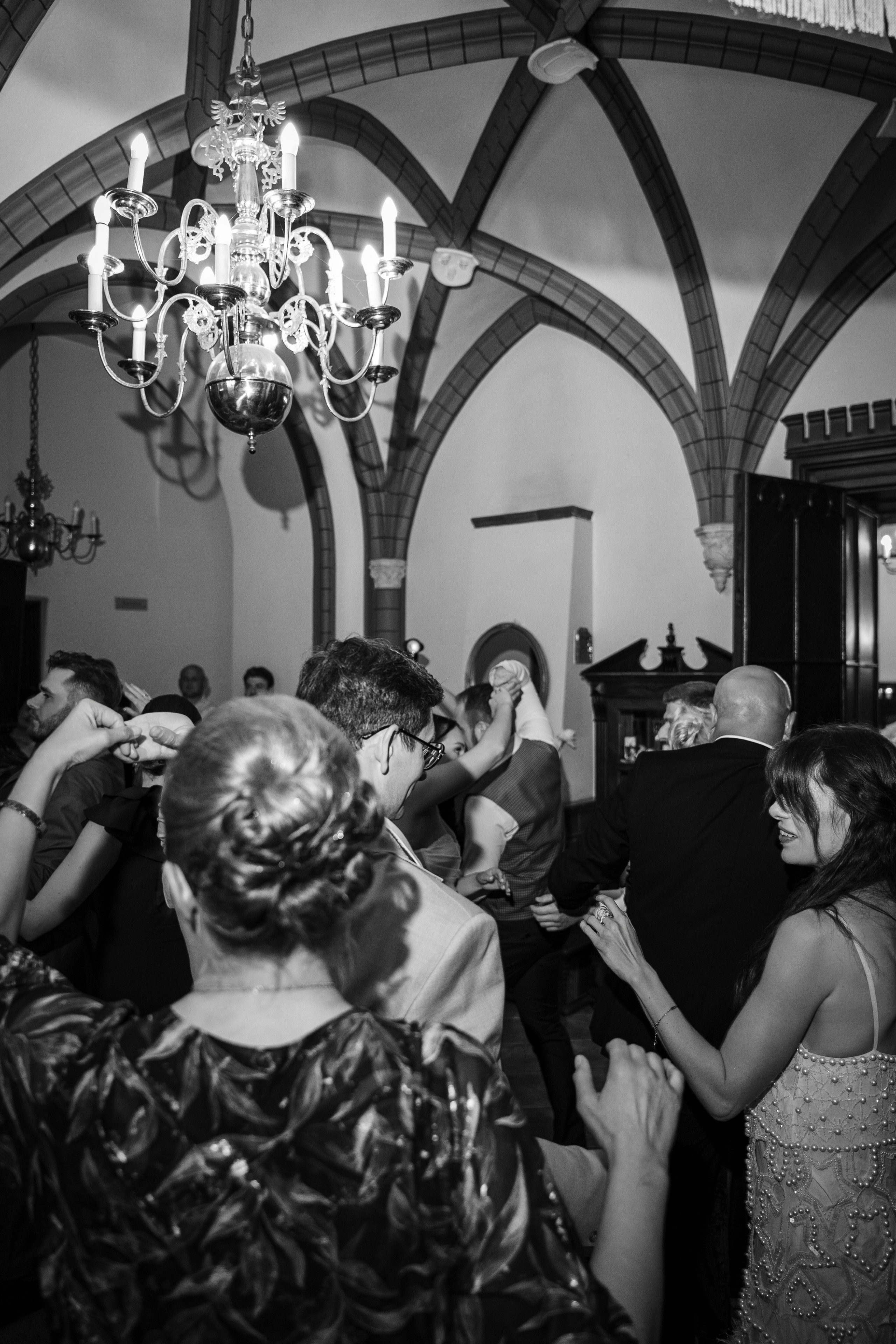 E&N: Zamek w Rzucewie. SL Wedding Photo — Editorial, Elegant & Timeless Wedding Photography in Poland and Across Europe