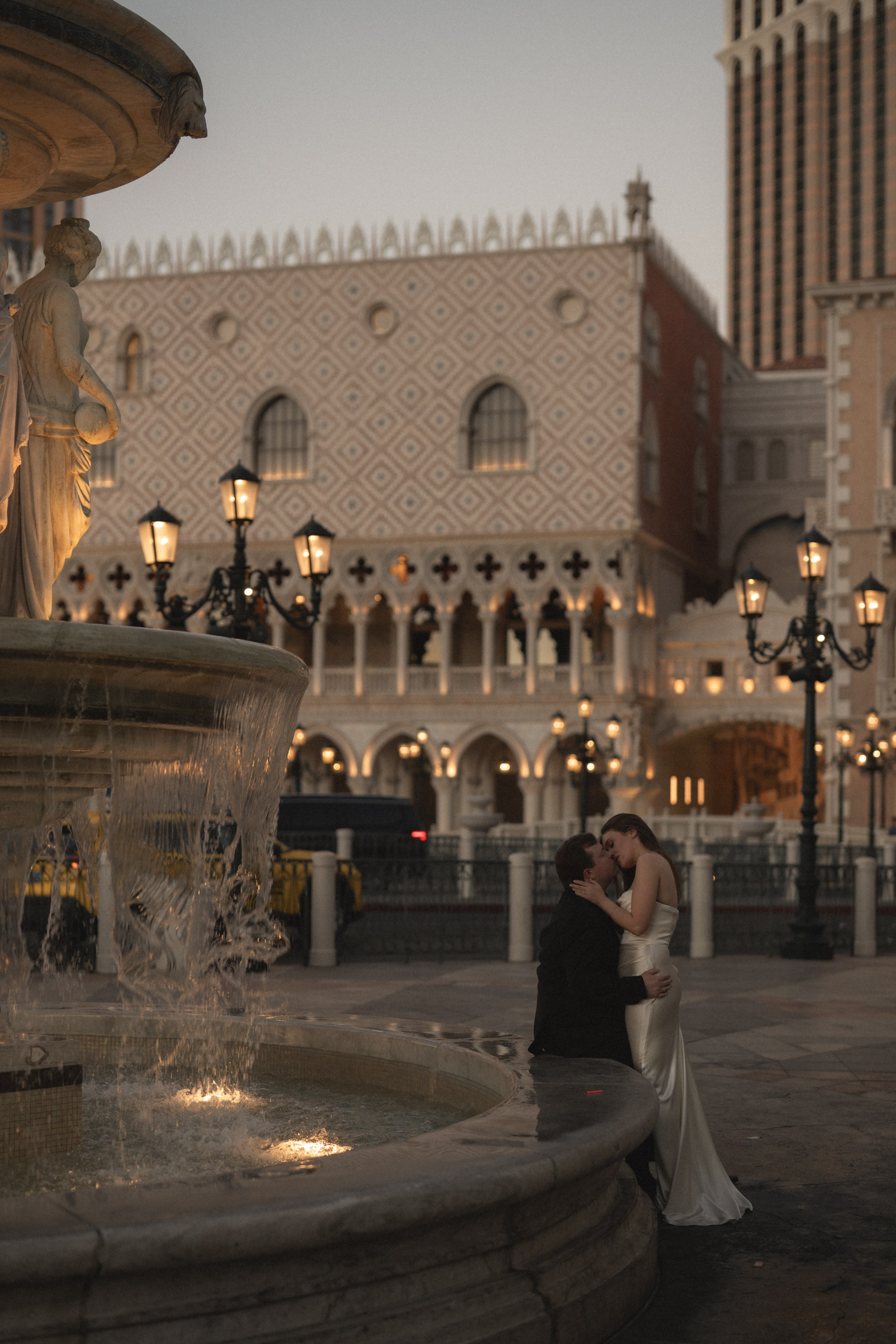 I&H. Wedding & elopement photographer Viktoriya Kravtsov. Las Vegas