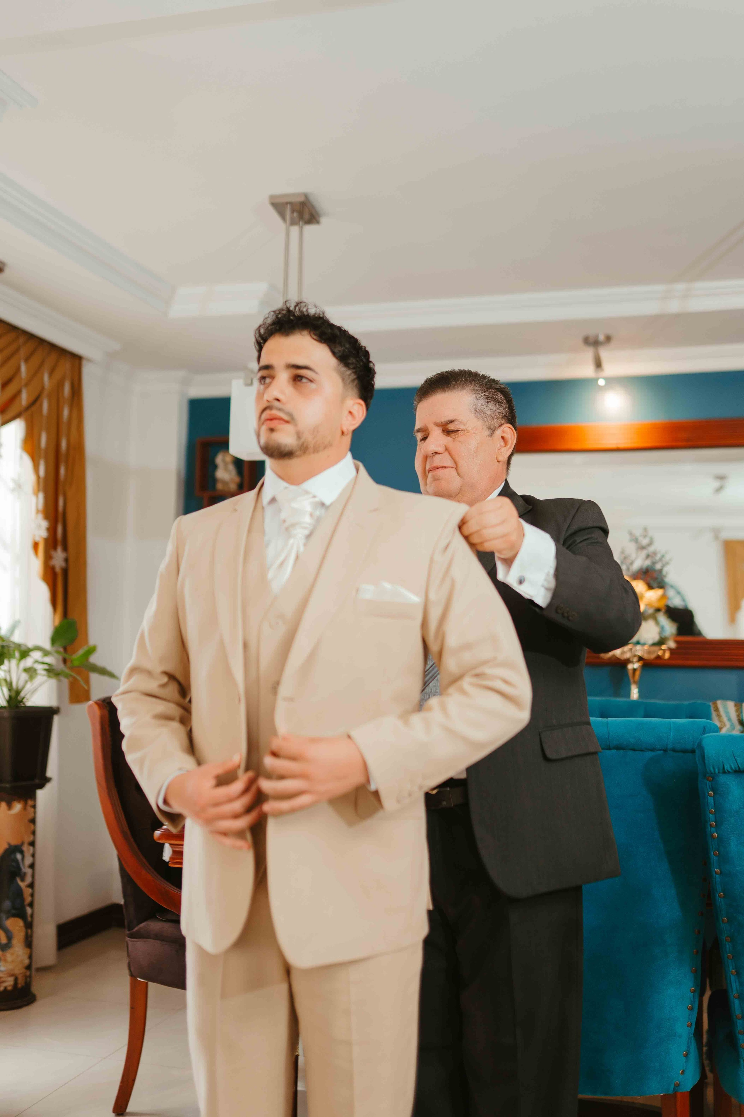 Boda de Kelvin y Yari en Loja | Fotografía y Filmación por Piero Alvarez. Fotógrafo de bodas en Loja Ecuador | Piero Alvarez PH