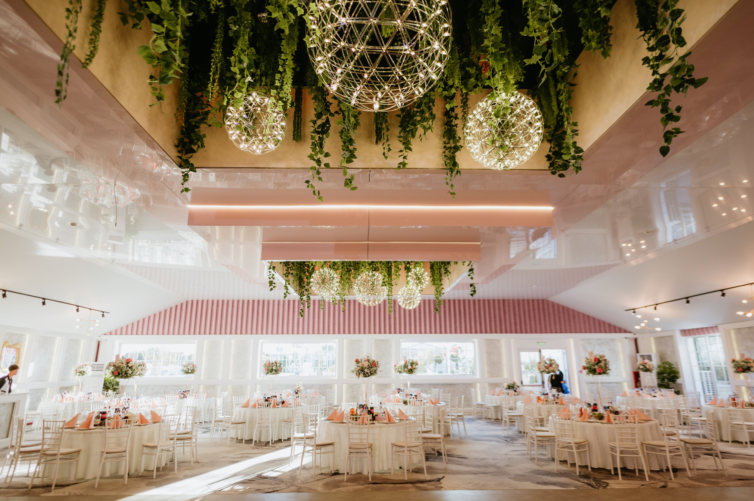 Robert si Ilinca. Valentin Melen - fotograf de nunta 🤍