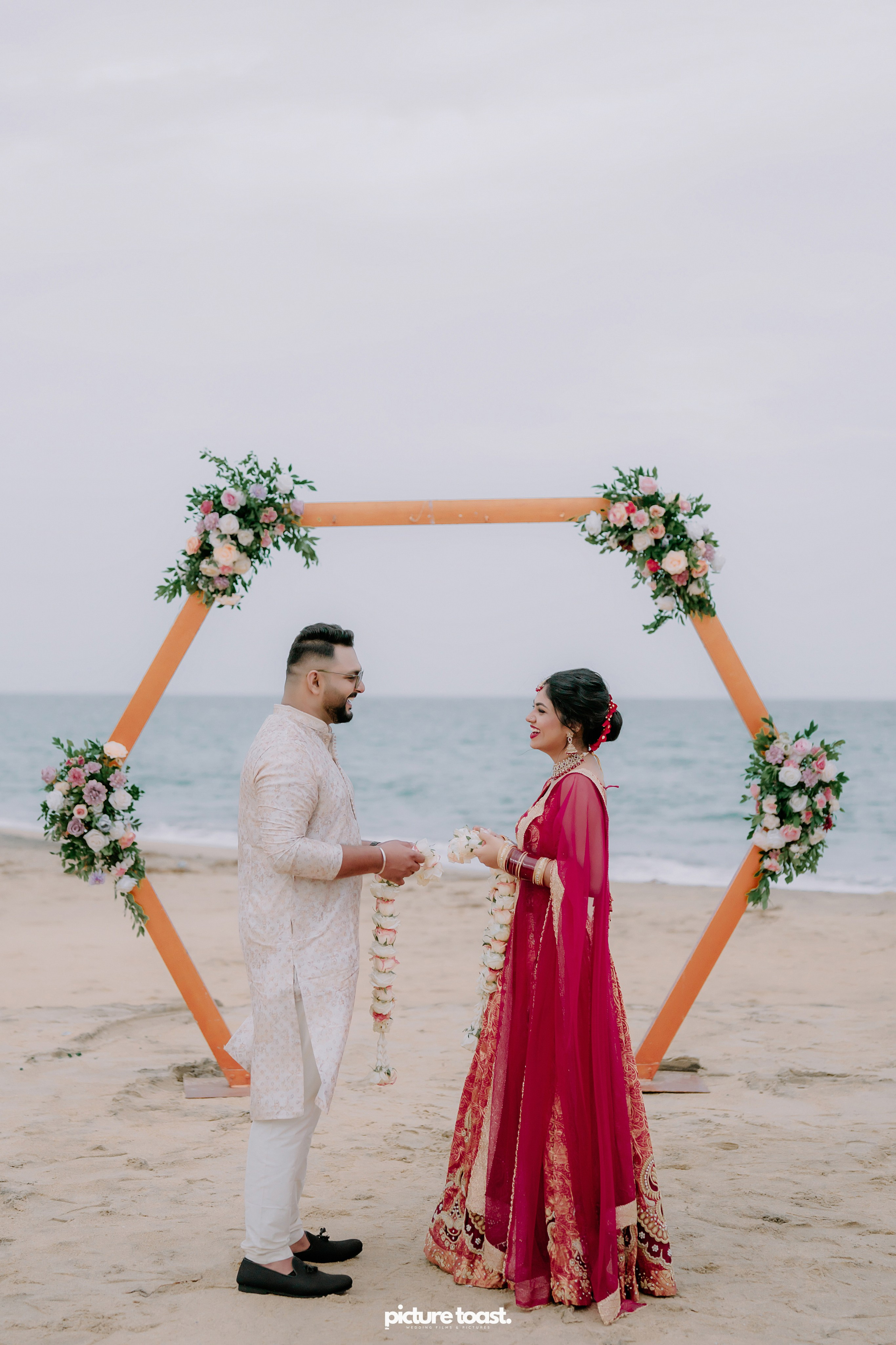 Beach Wedding! Ft. Malavika & Vishnu. Fine art Wedding Photographers in India & Canada