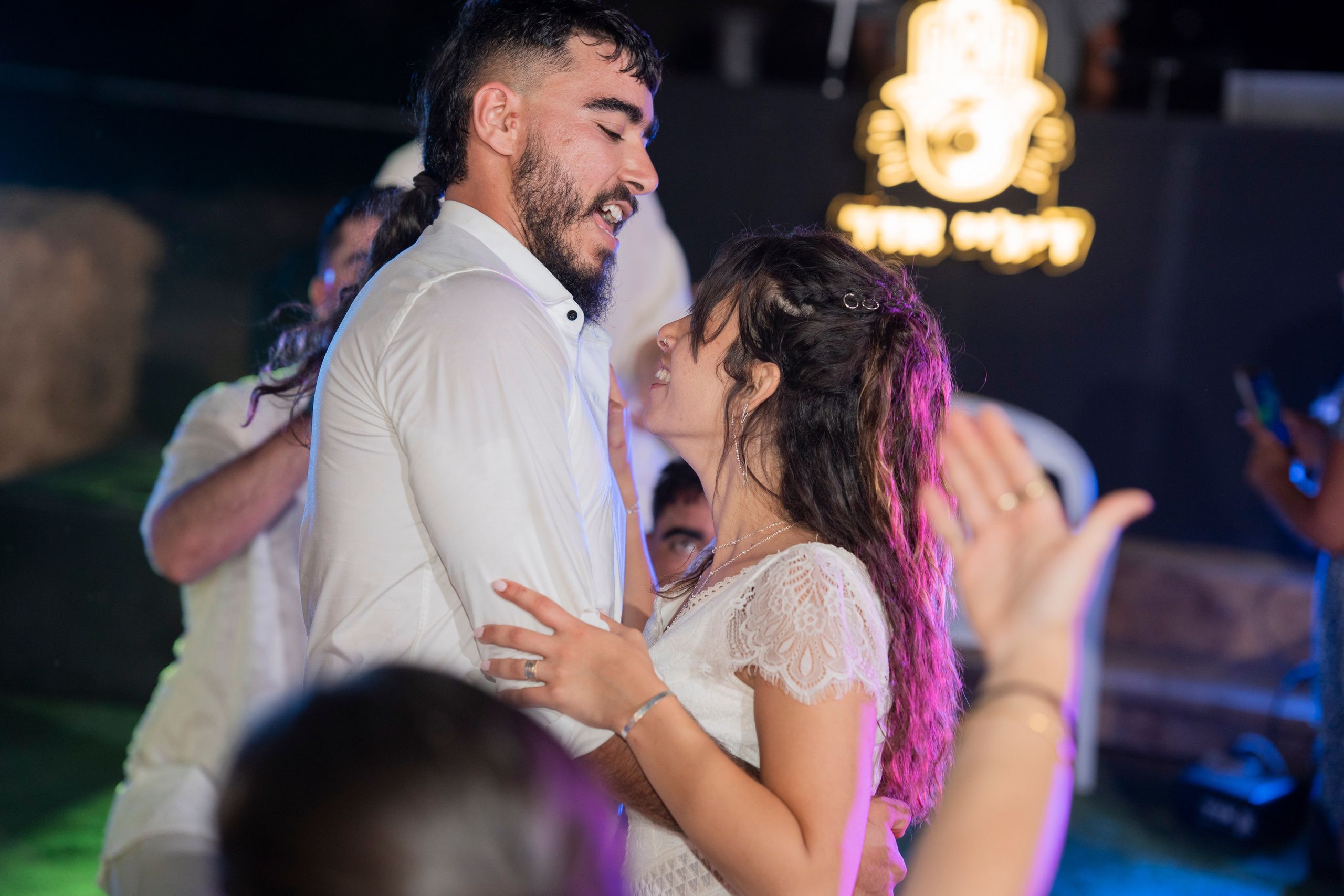 אביה ואחיה. יוסף מזרחי צילום חתונה, ברית וזוגיות. צלם מקצועי שאוהב להוציא אתכם הכי יפים ברגעים הכי מרגשים