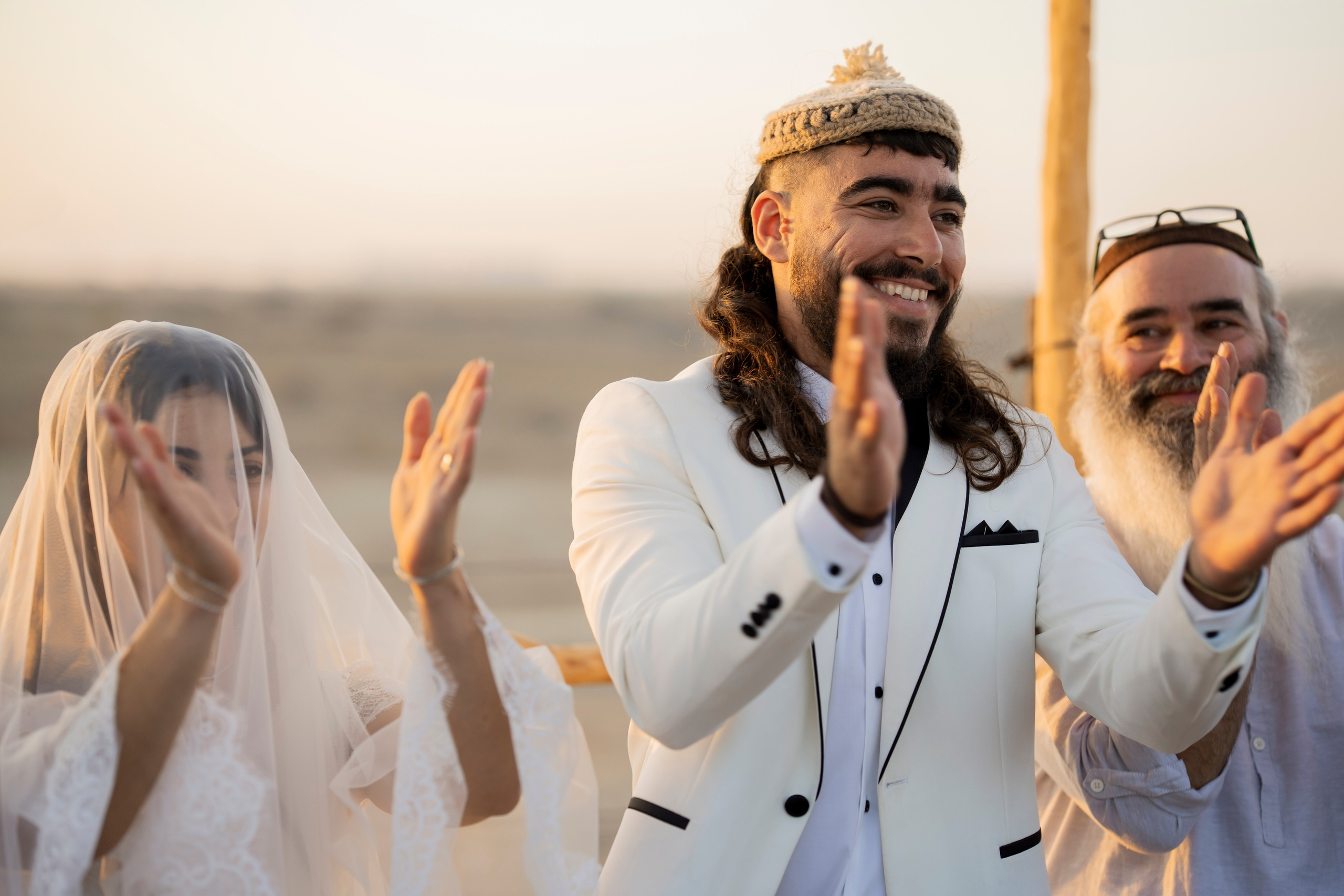 אביה ואחיה. יוסף מזרחי צילום חתונה, ברית וזוגיות. צלם מקצועי שאוהב להוציא אתכם הכי יפים ברגעים הכי מרגשים