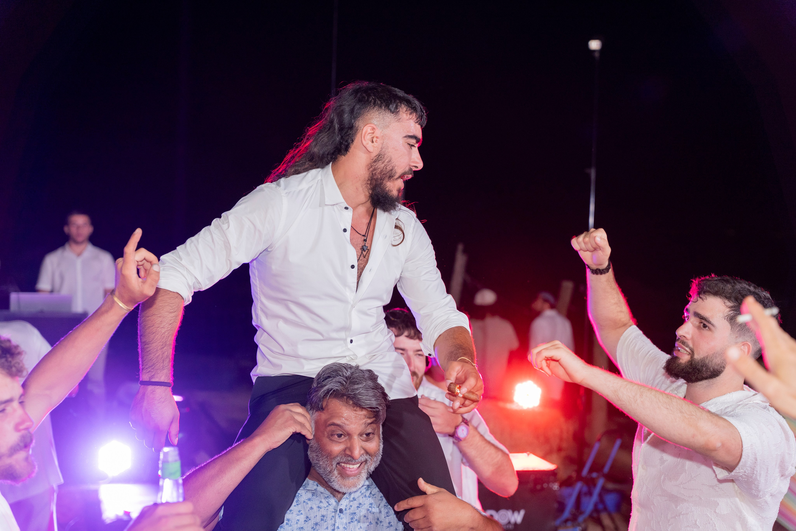 אביה ואחיה. יוסף מזרחי צילום חתונה, ברית וזוגיות. צלם מקצועי שאוהב להוציא אתכם הכי יפים ברגעים הכי מרגשים