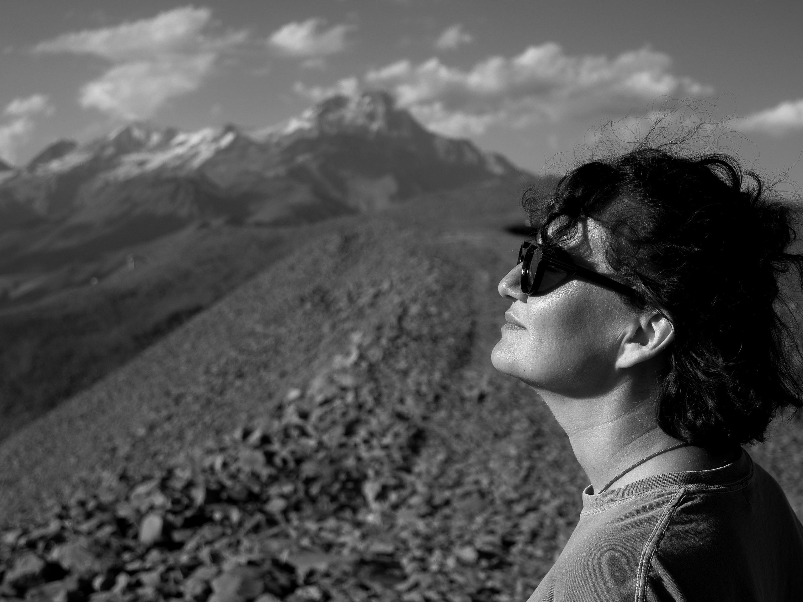Mountain Photo Walks in Georgia — Kazbegi & Gudauri. Mountain Photographer in Georgia | Kazbegi & Gudauri Photo Experiences