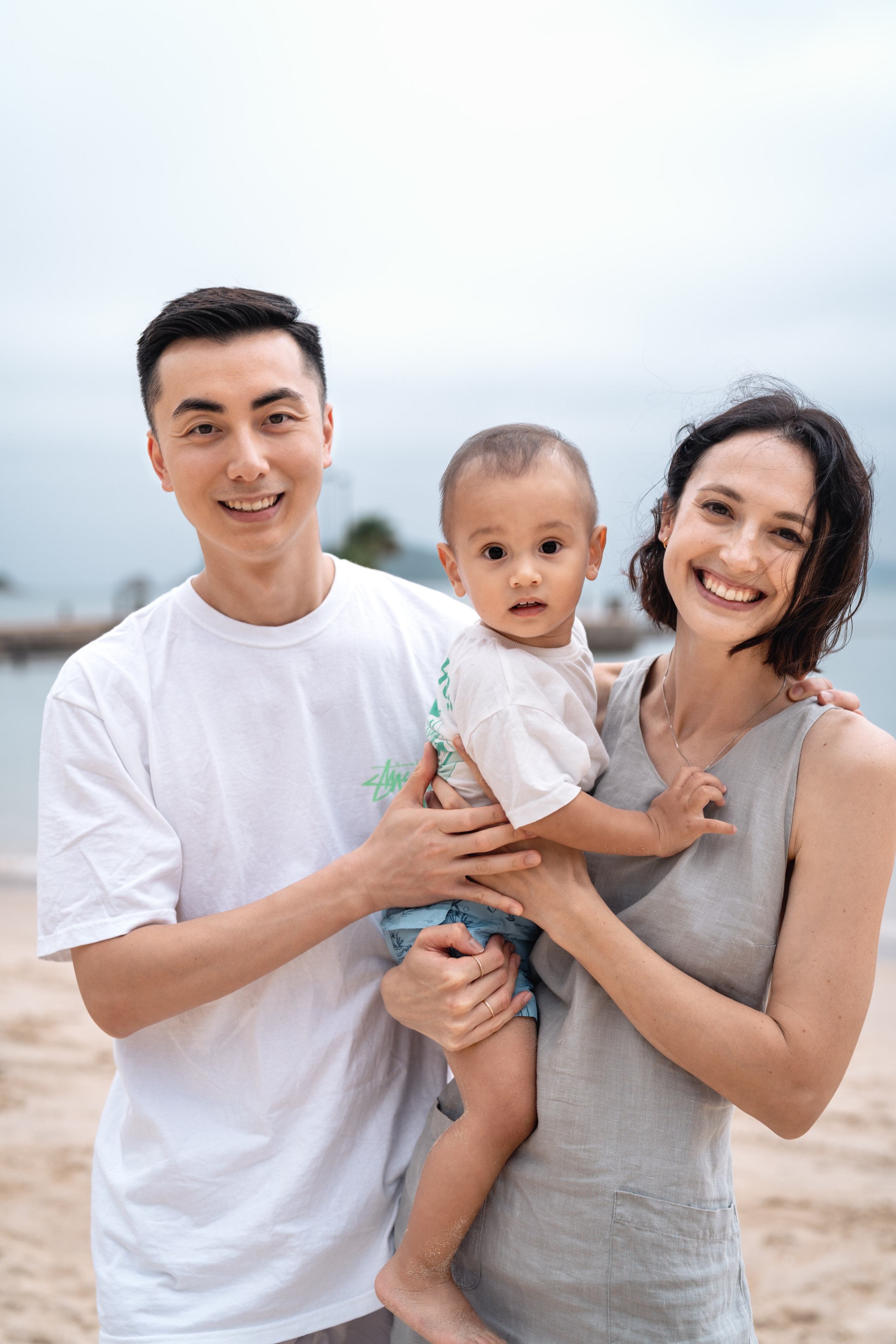 OLGA & DEREK | REPULSE BAY BEACH. PHOTOGRAPHER IN HONG KONG (WEDDING, FASHION, FAMILY, EVENTS)