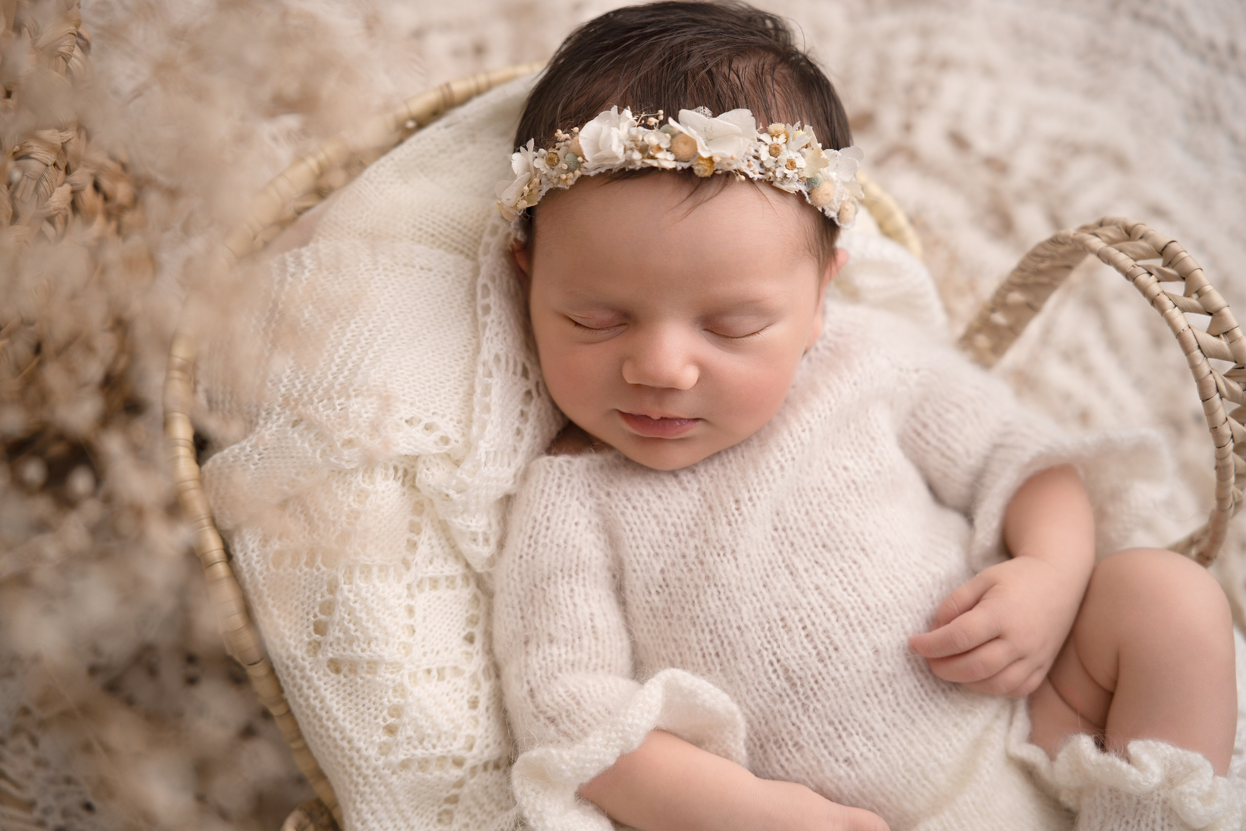 Newborn. Fotograf maternitate, nou-născuți și familie în Cluj-Napoca | Roxana Rusu