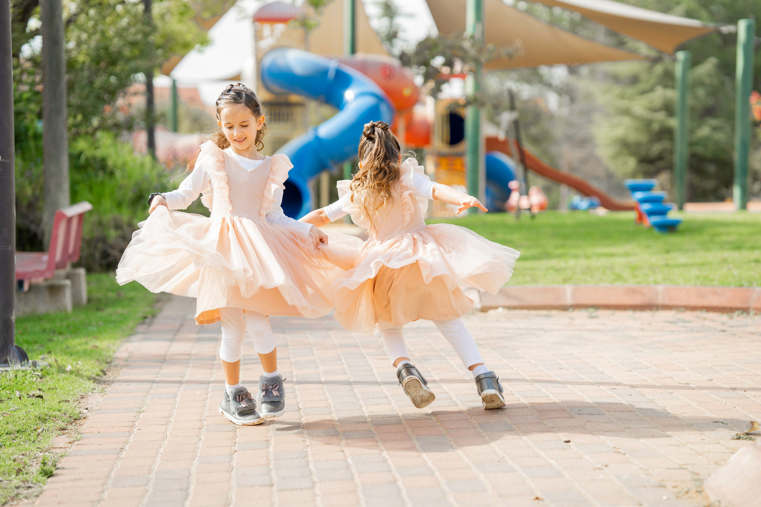 הברית של יוסף וחנה. יוסף מזרחי צילום חתונה, ברית וזוגיות. צלם מקצועי שאוהב להוציא אתכם הכי יפים ברגעים הכי מרגשים