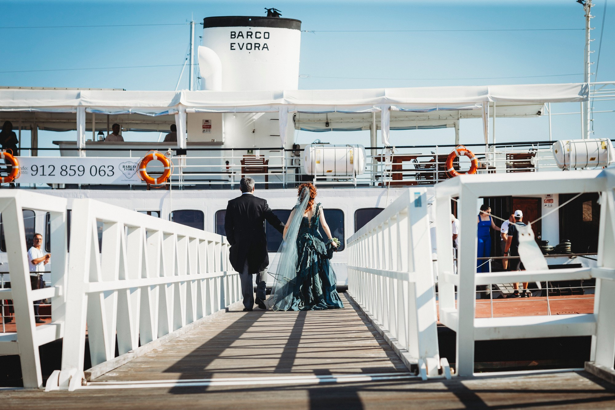 “32,40,16,45 — 39,21,37,9,24 Meet Me At The River Side”. Rui Mota Pinto Wedding Designer & Planner