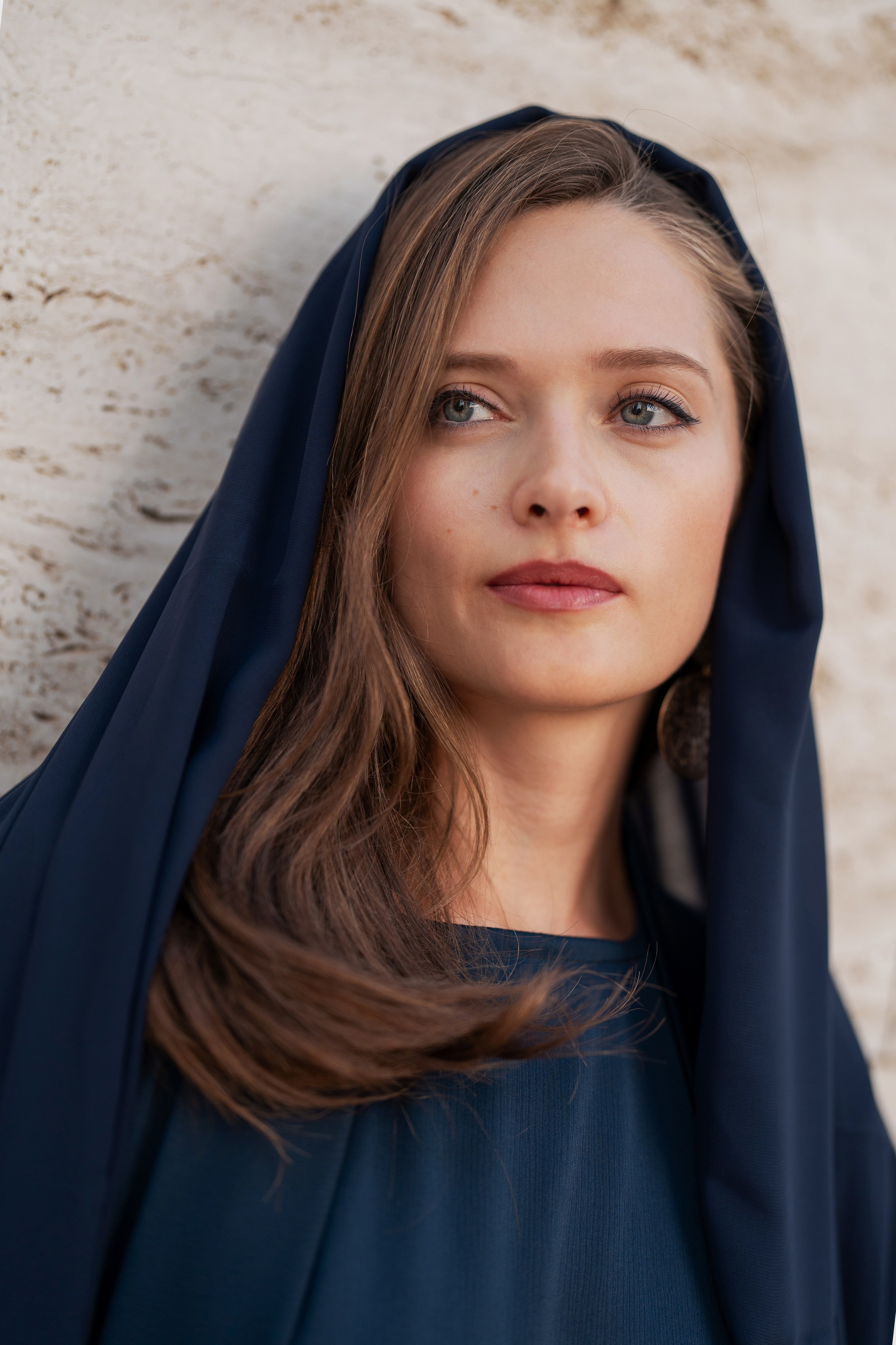 Whisper of the East. Family & fashion photographer in Doha