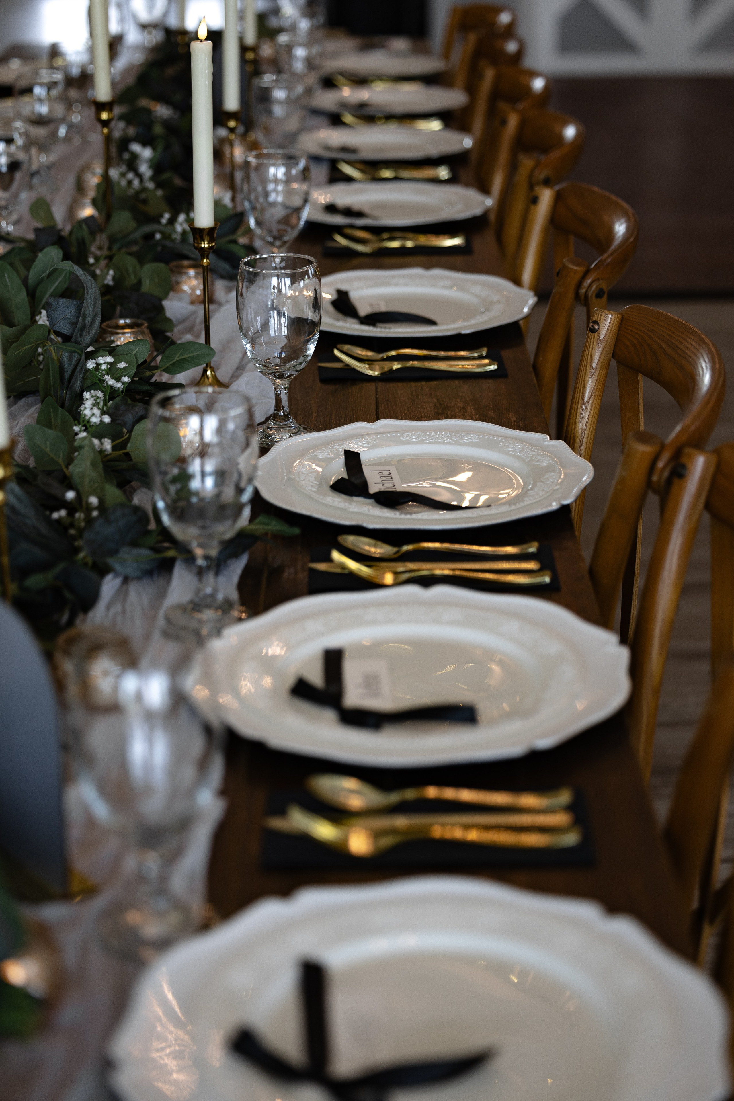 Alexsa and Robert. Ever After Farm Peach. Photographer Anastasia Nagibina