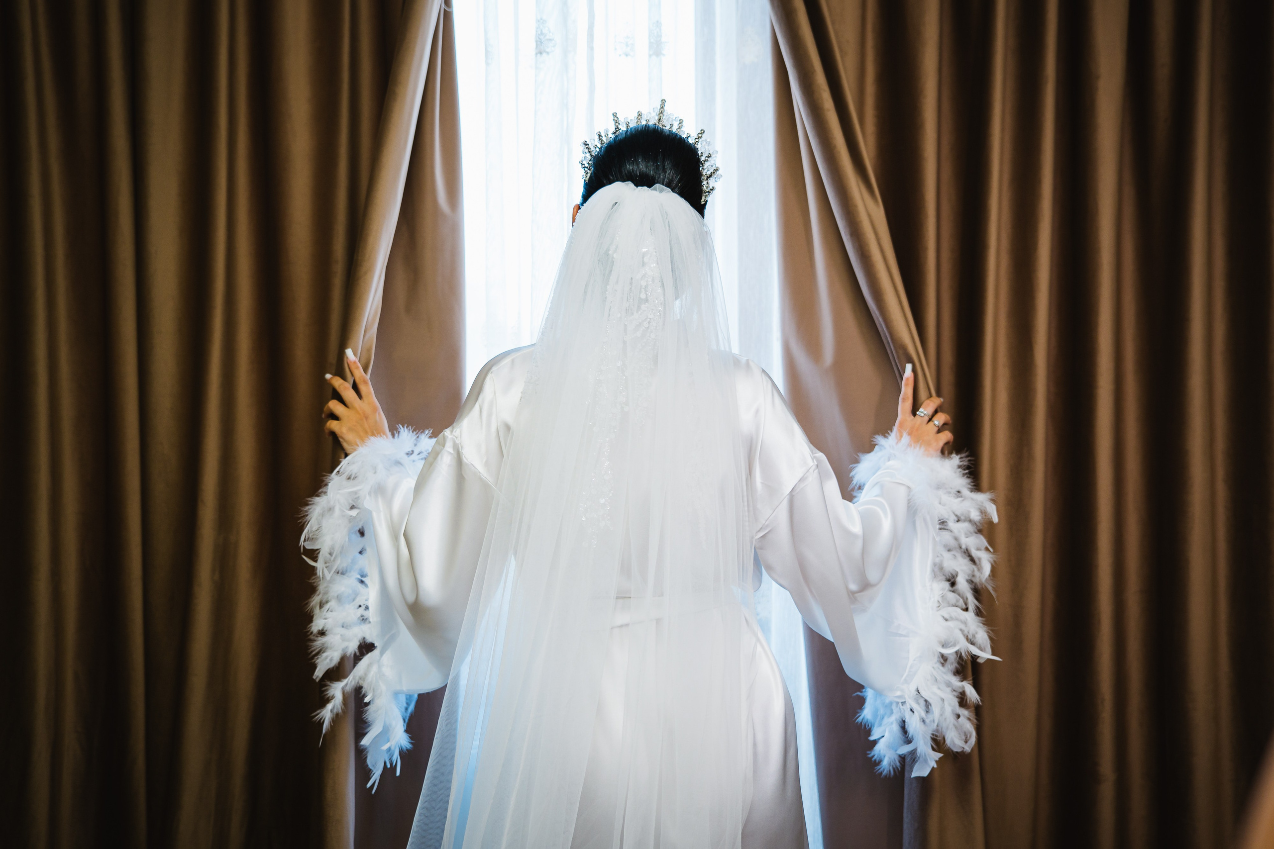 Bella & Adi. Foto Studio — Fotograf de evenimente, nunti, botezuri, portrete