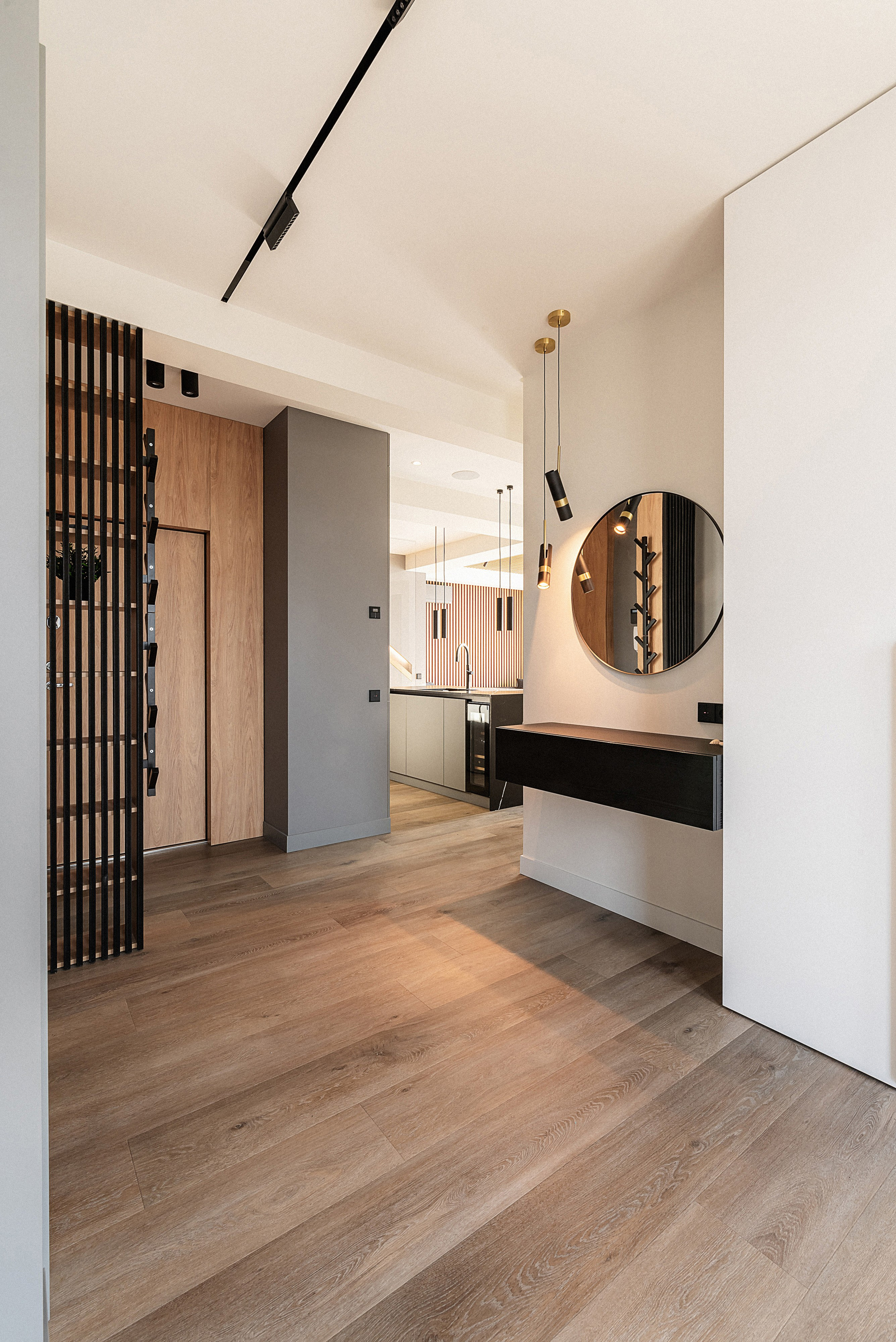 Flat on Buļļu st. Fotogrāfs Rīgā. Gīmenes, individuālās un dažādu produktu fotosesijas