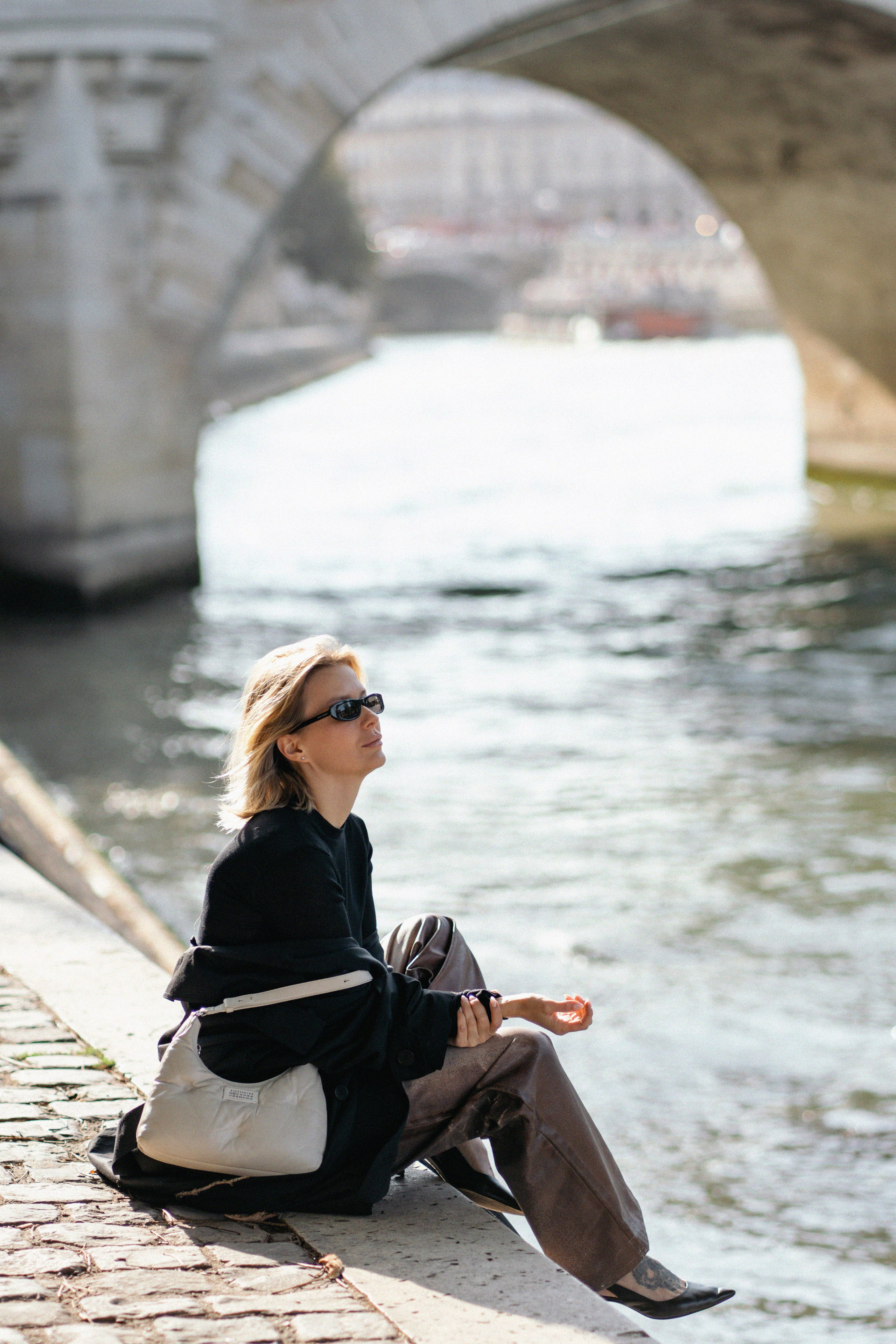 Минимализм и стиль. Портрет на набережных Сены. Ksenia Marchand/ Lifestyle фотограф в Париже