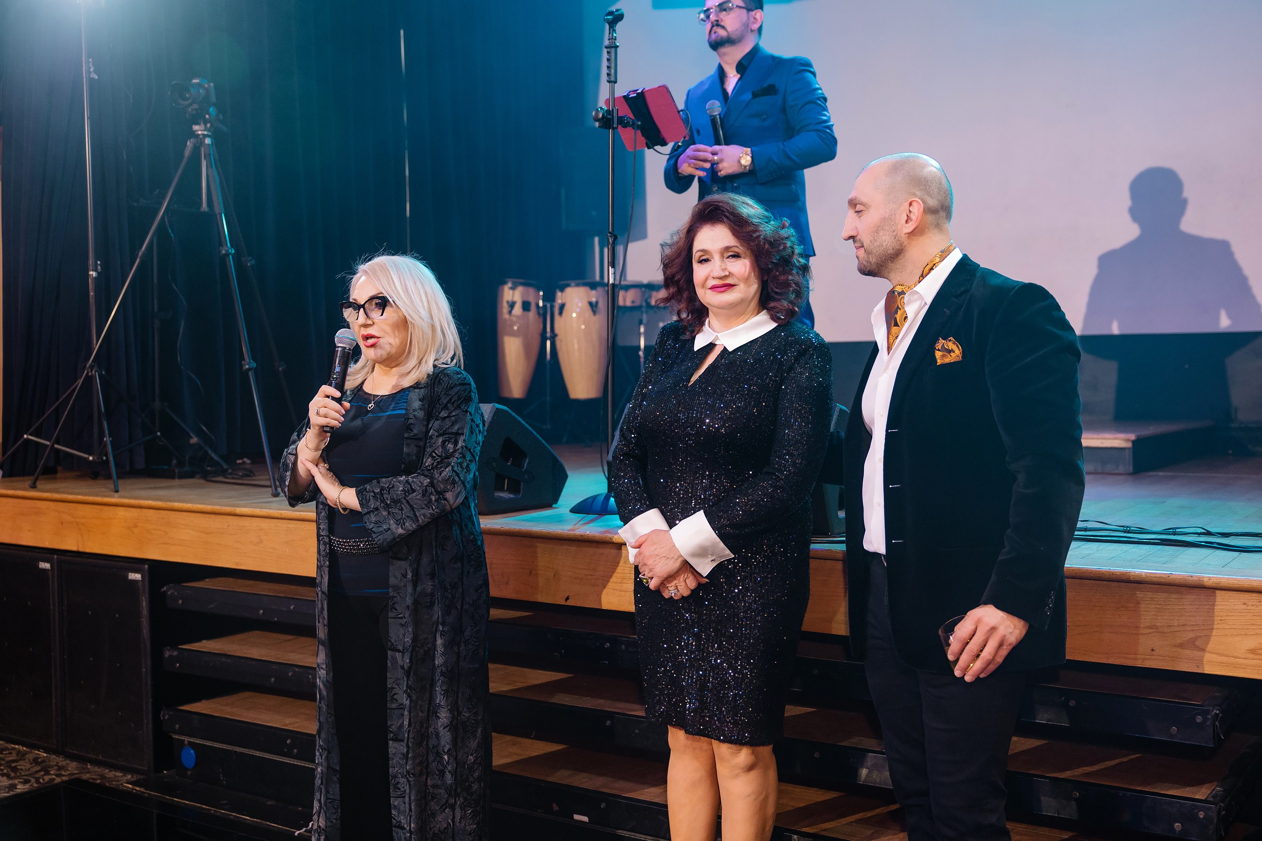 04.13.2025 First birthday. Wedding family event photographer in Chicago Nick Yushevich