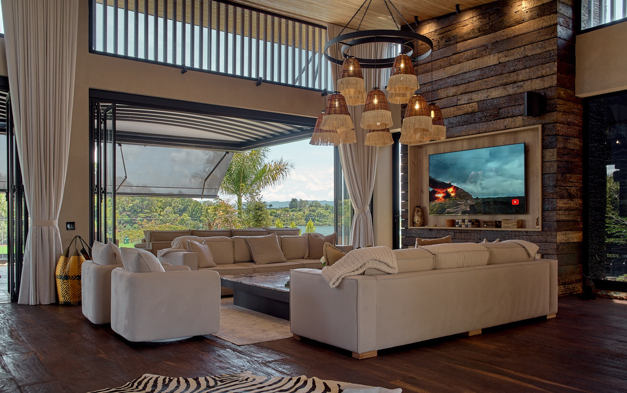 Sesión fotográfica arquitectónica e interiorismo Casa Koi Spa