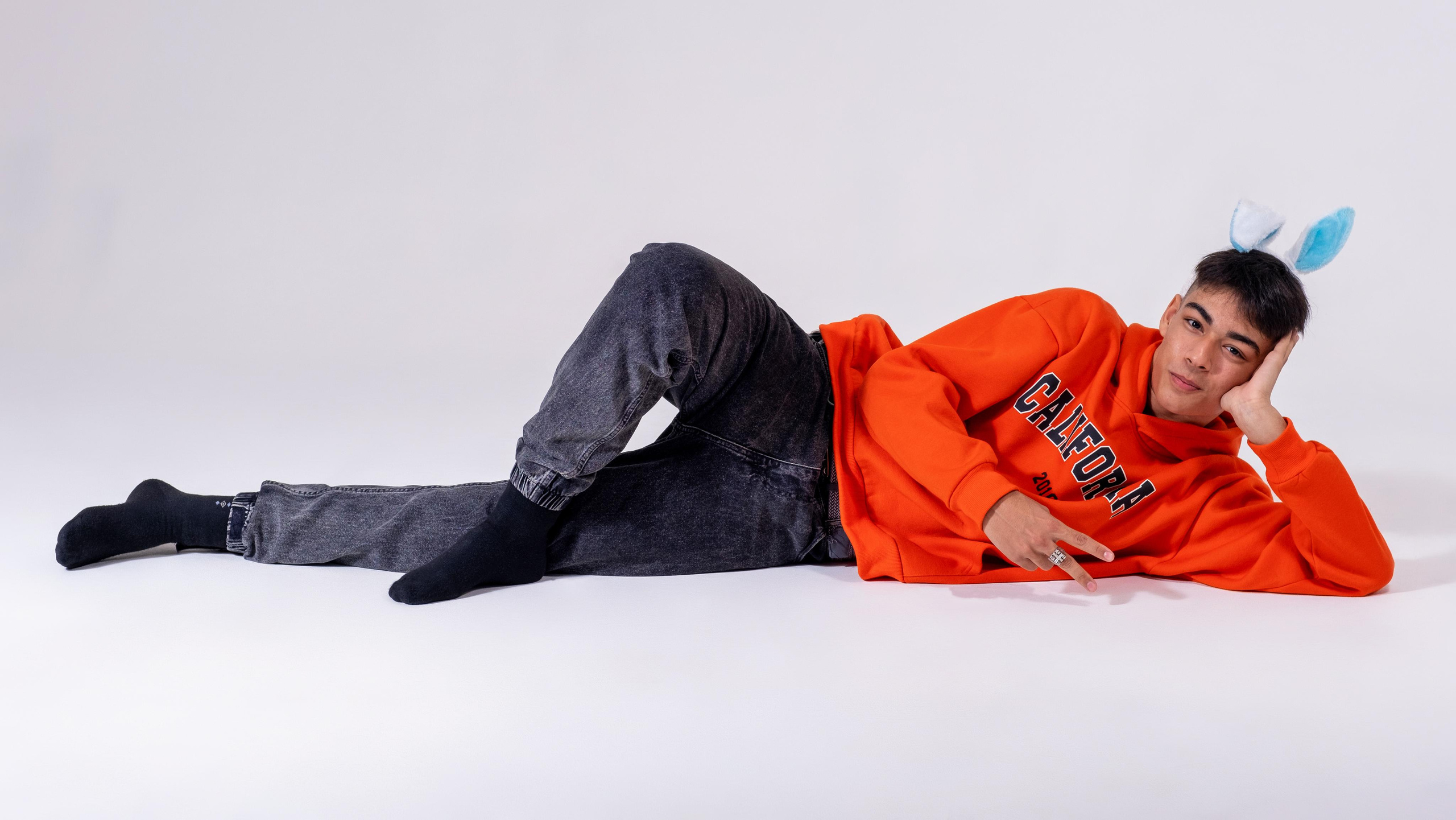 Центр ABC — Фотостудия. Фотограф-инноватор в Самарканде Вячеслав Новосёлов