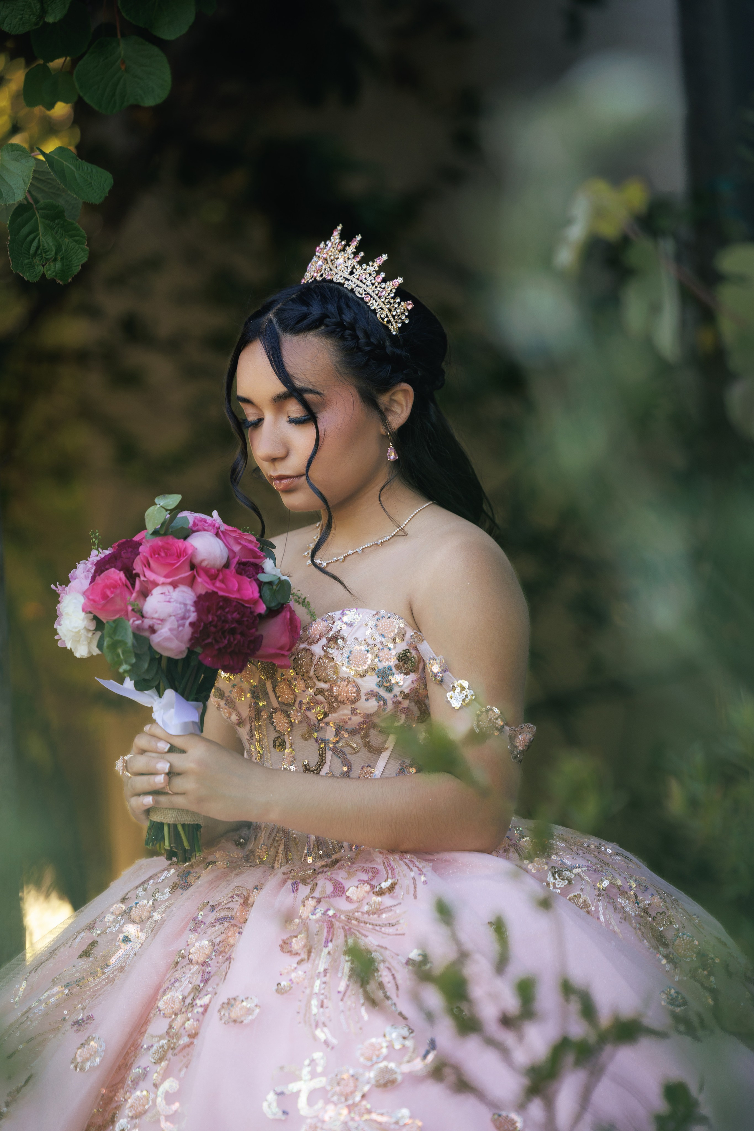 Kamila XV photoshoot. Hector Salazar Photography | Quinceanera, Wedding & Family Photographer in Oregon, and Washington