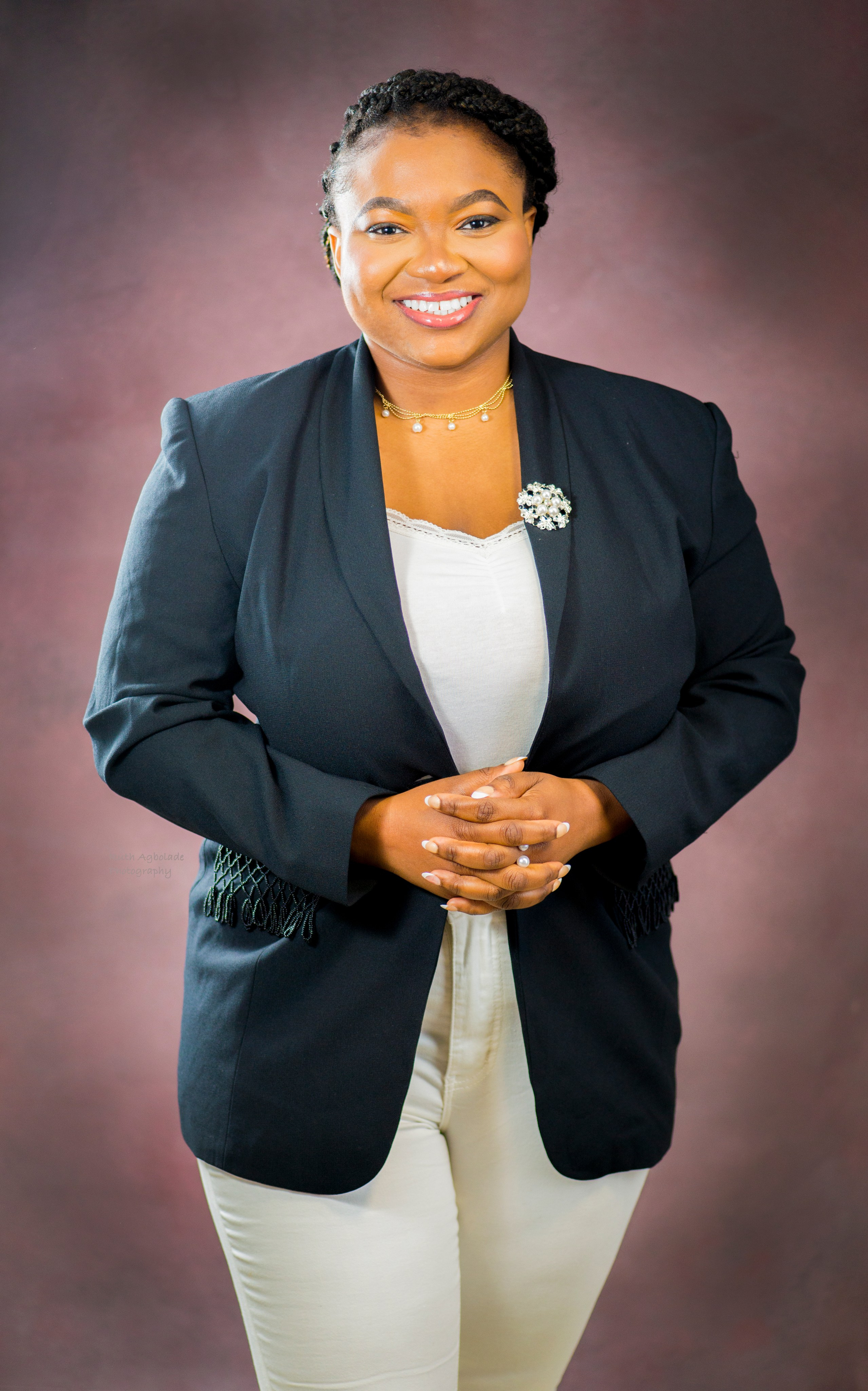 Elizabeth Layemo. Portrait & Brand Photographer in Bradford, West Yorkshire