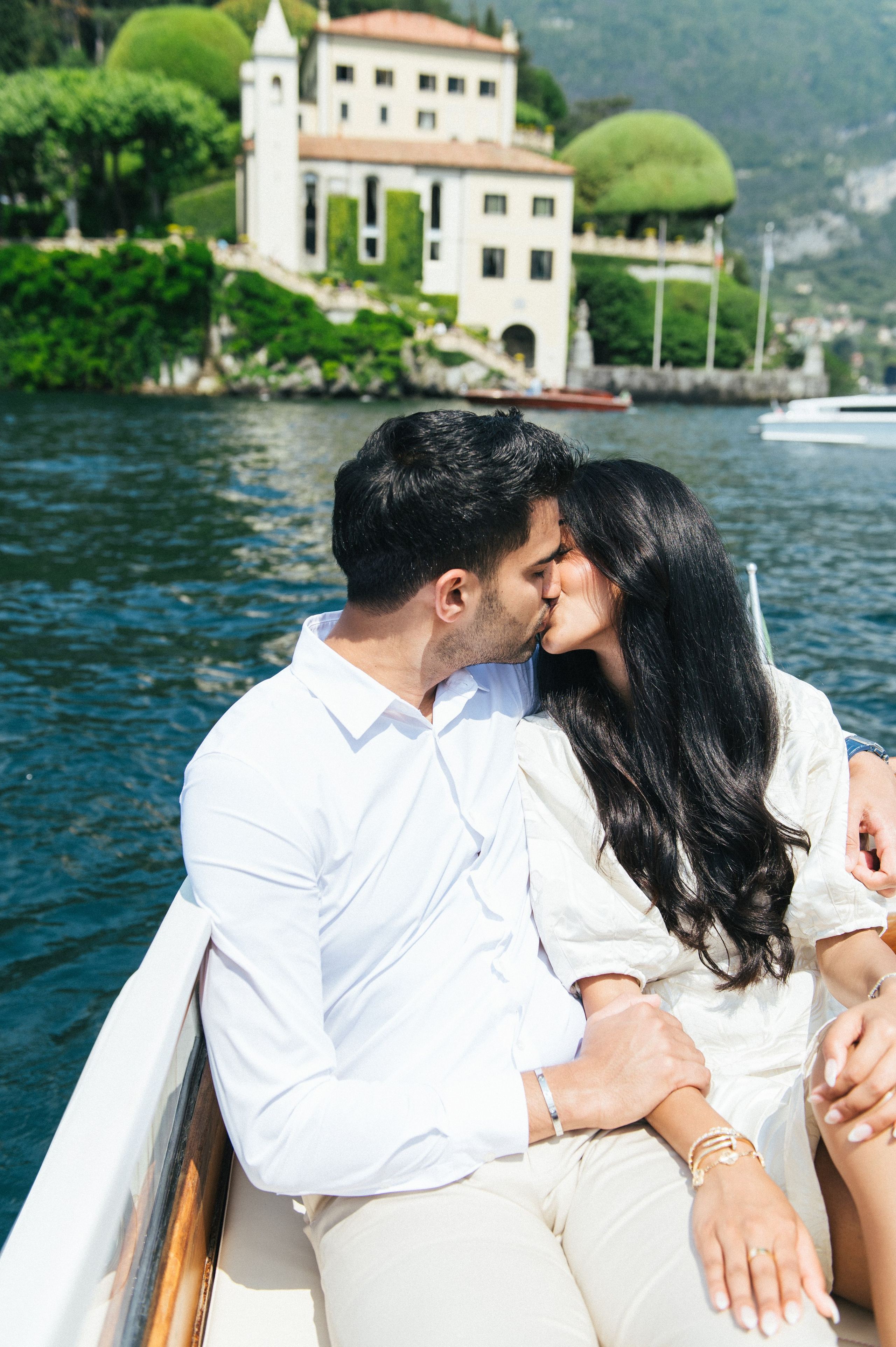 Lake Como. Lake Como Photographer — Proposal | Wedding | Elopement