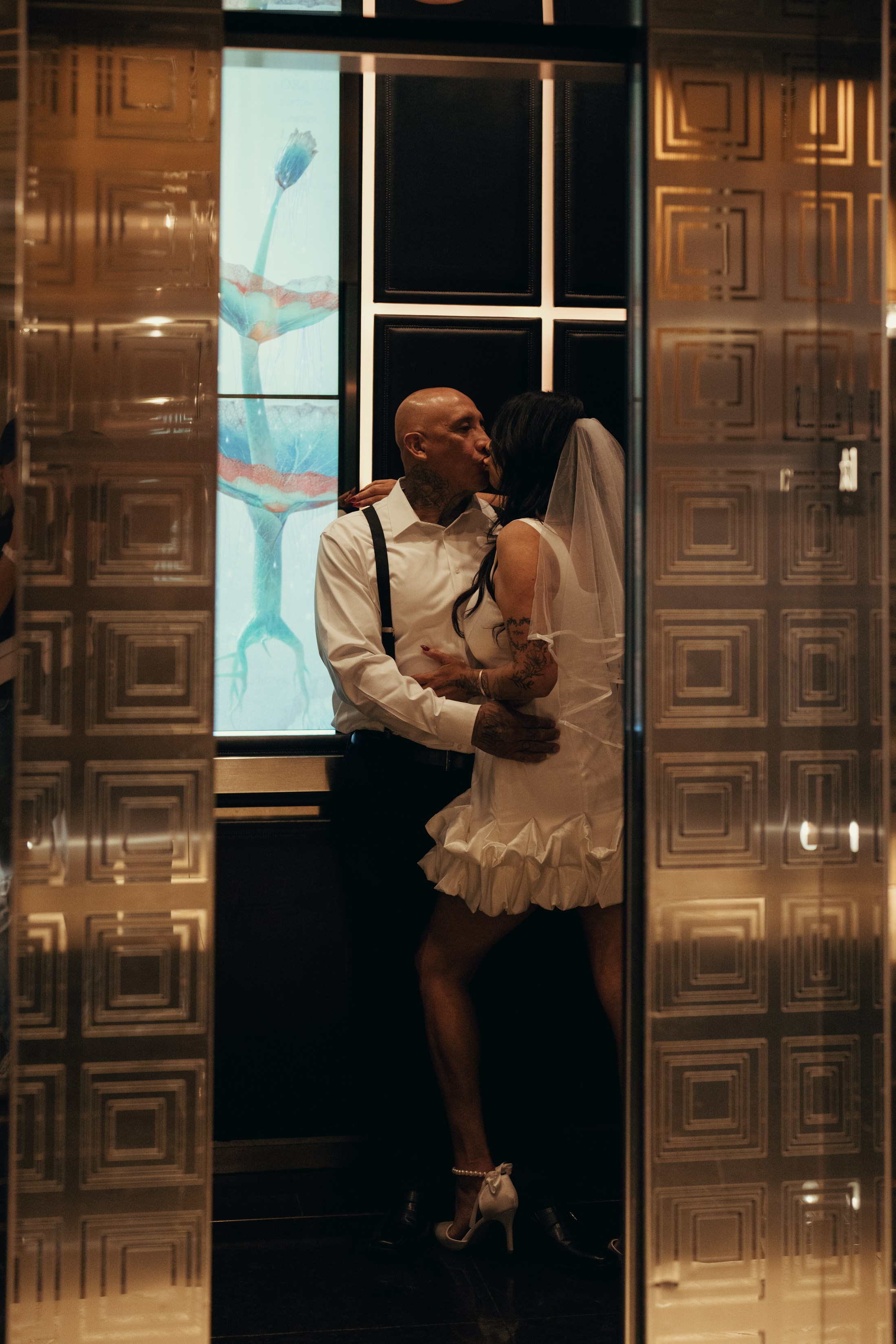 Michelle&Omar. 25 Anniversary. Wedding & elopement photographer Viktoriya Kravtsov. Las Vegas
