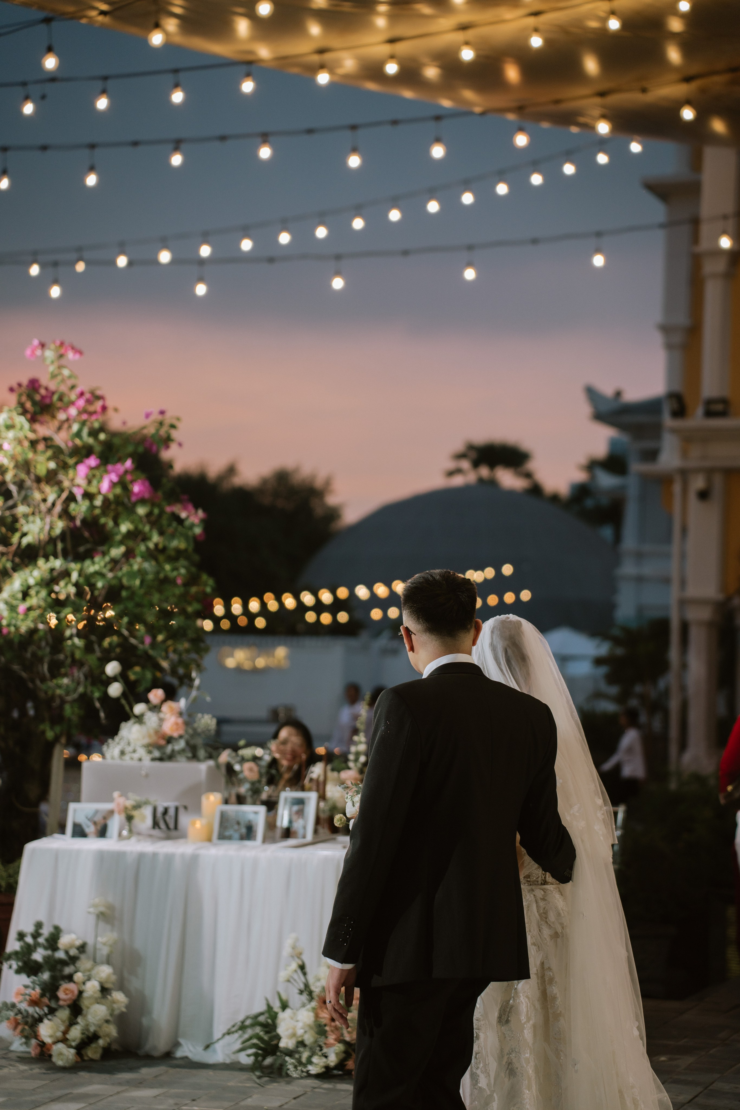 PHAT & TUYET. WEDDING PHOTOGRAPHER IN VIETNAM