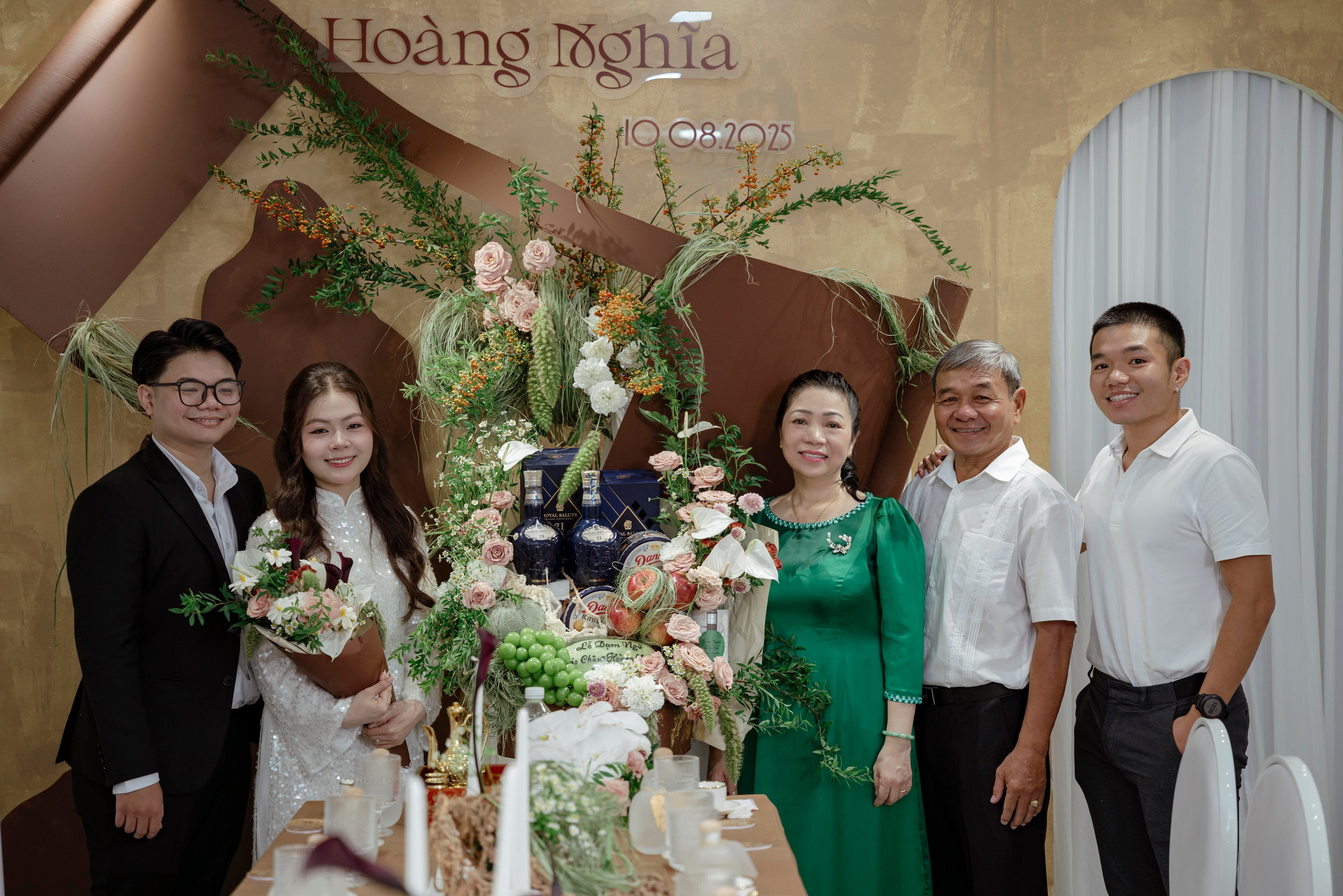 NGHIA & CHAU. WEDDING PHOTOGRAPHER IN VIETNAM