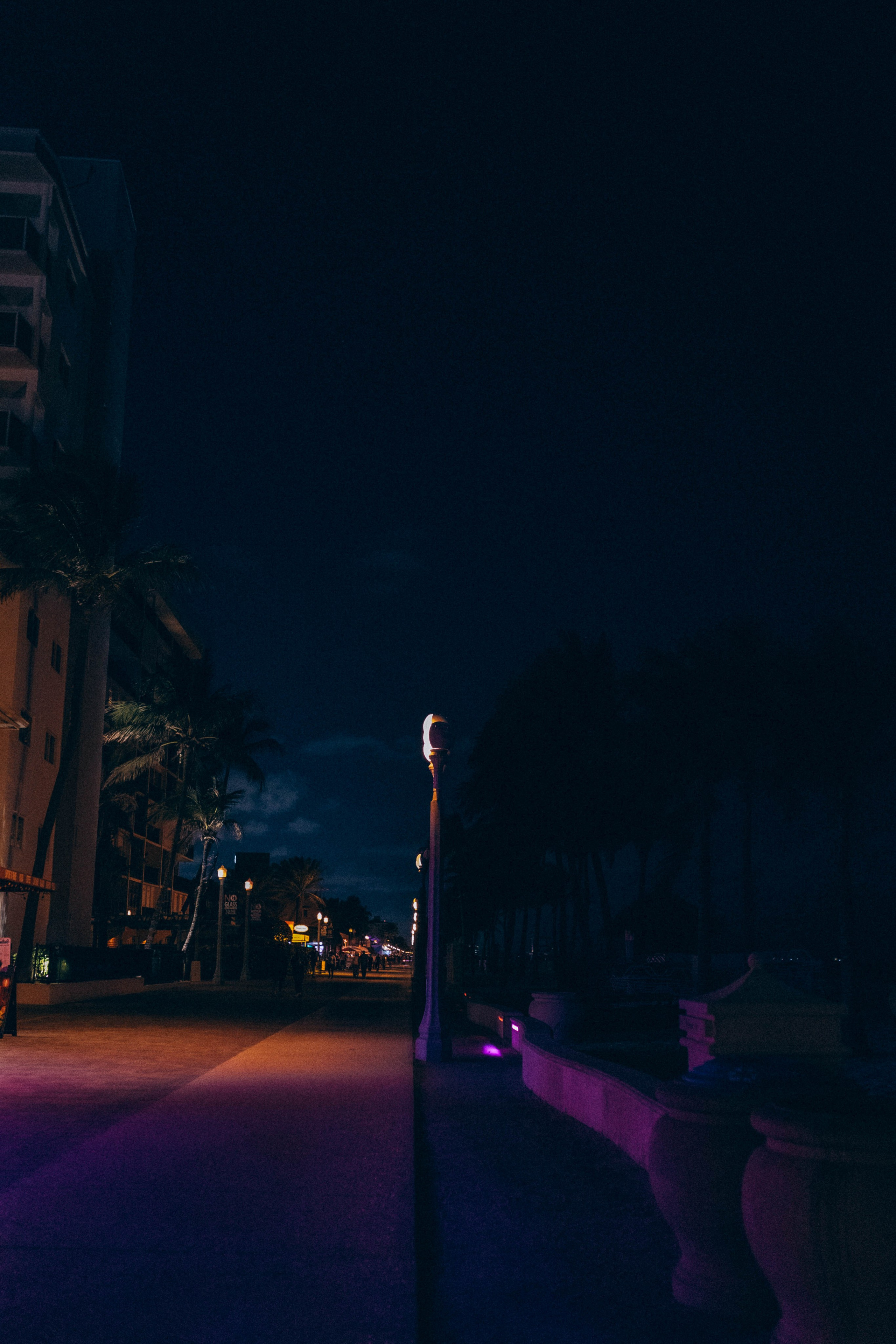 STREET. TETIANA UDOVYCHENKO PORTRAIT PHOTOGRAPHER