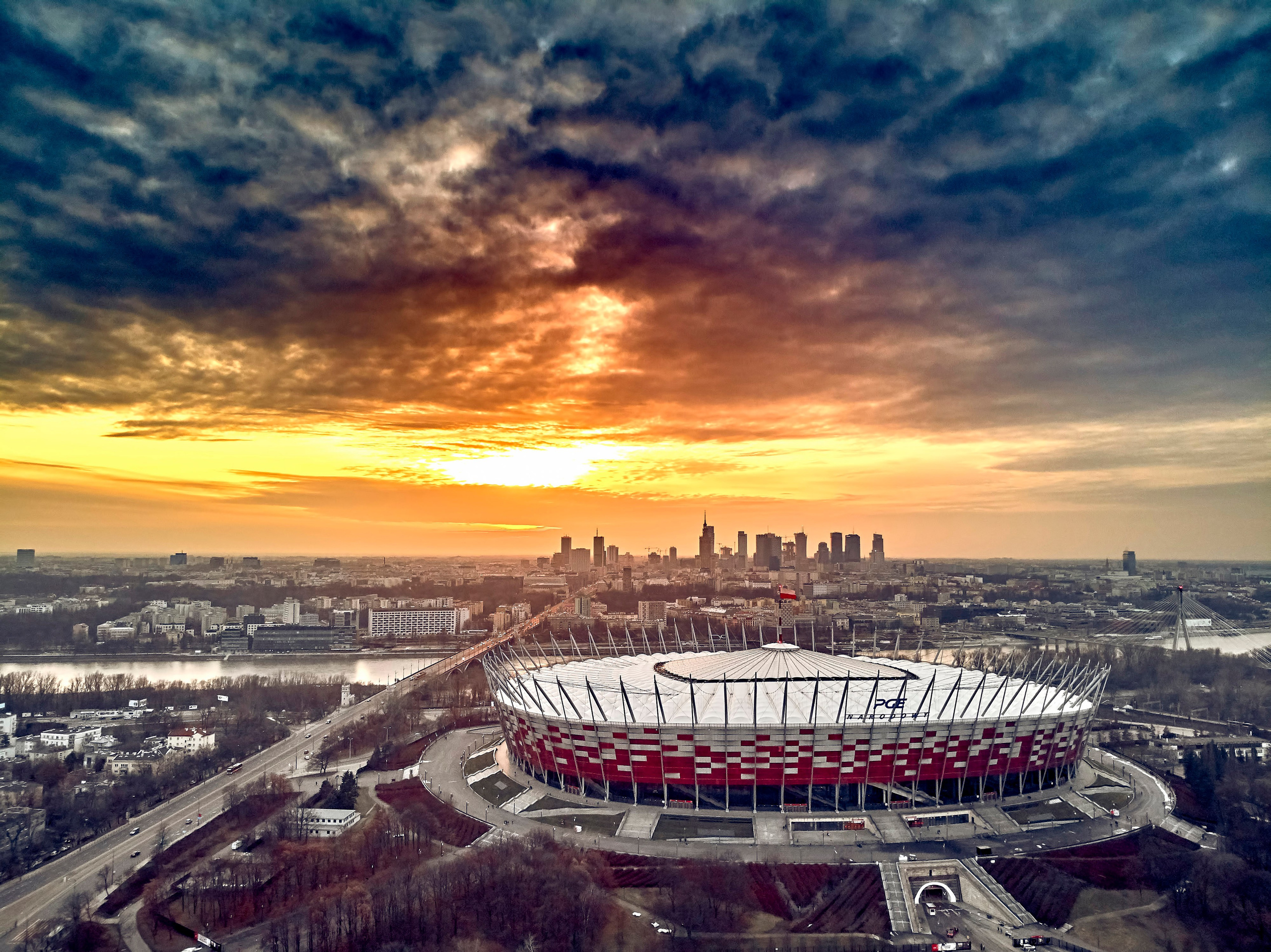 Lotnicza dronowa fotografia Warszawy - Miasto widziane z lotu ptaka. Андрей Шипилов — Фотография & Видеография