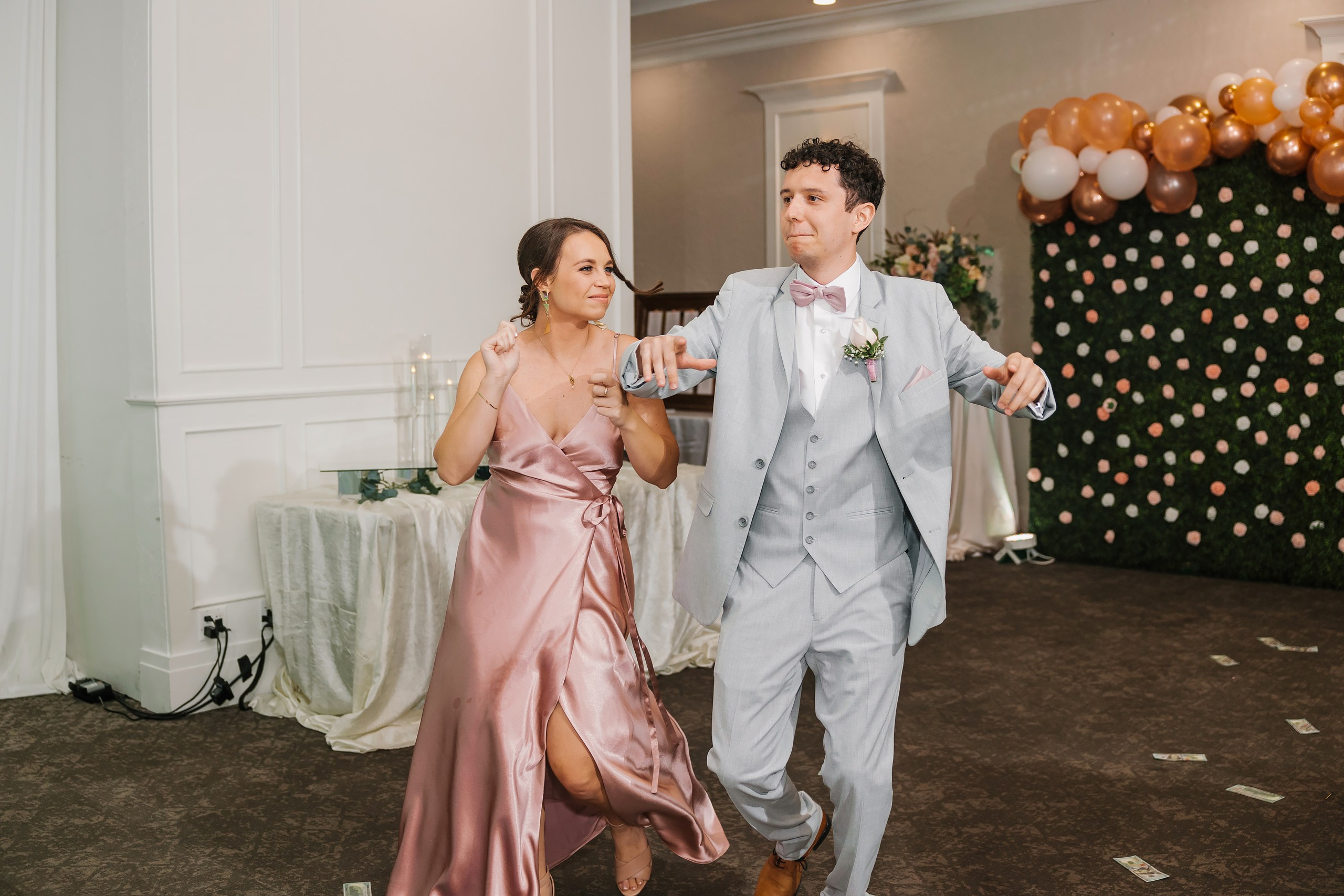 31.08.2024 Wedding. Wedding family event photographer in Chicago Nick Yushevich