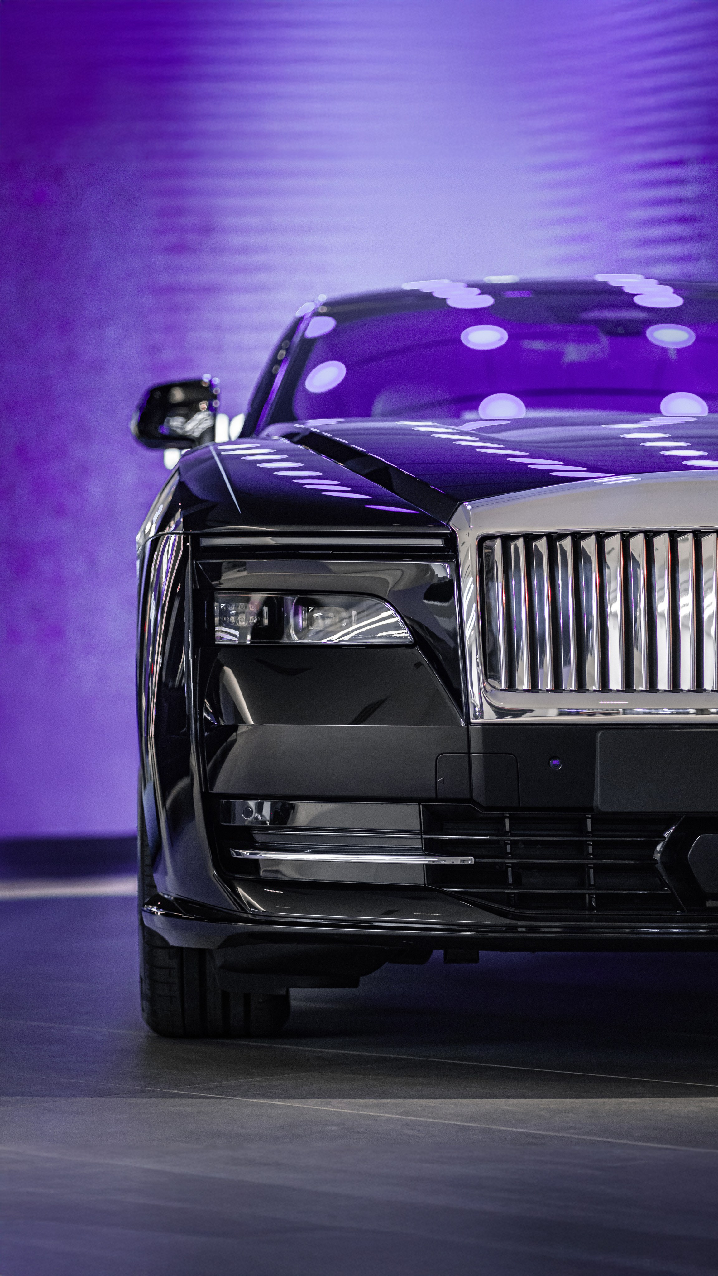 ROLLS-ROYCE. WORLDWIDE COMMERCIAL AUTOMOTIVE PHOTOGRAPHER