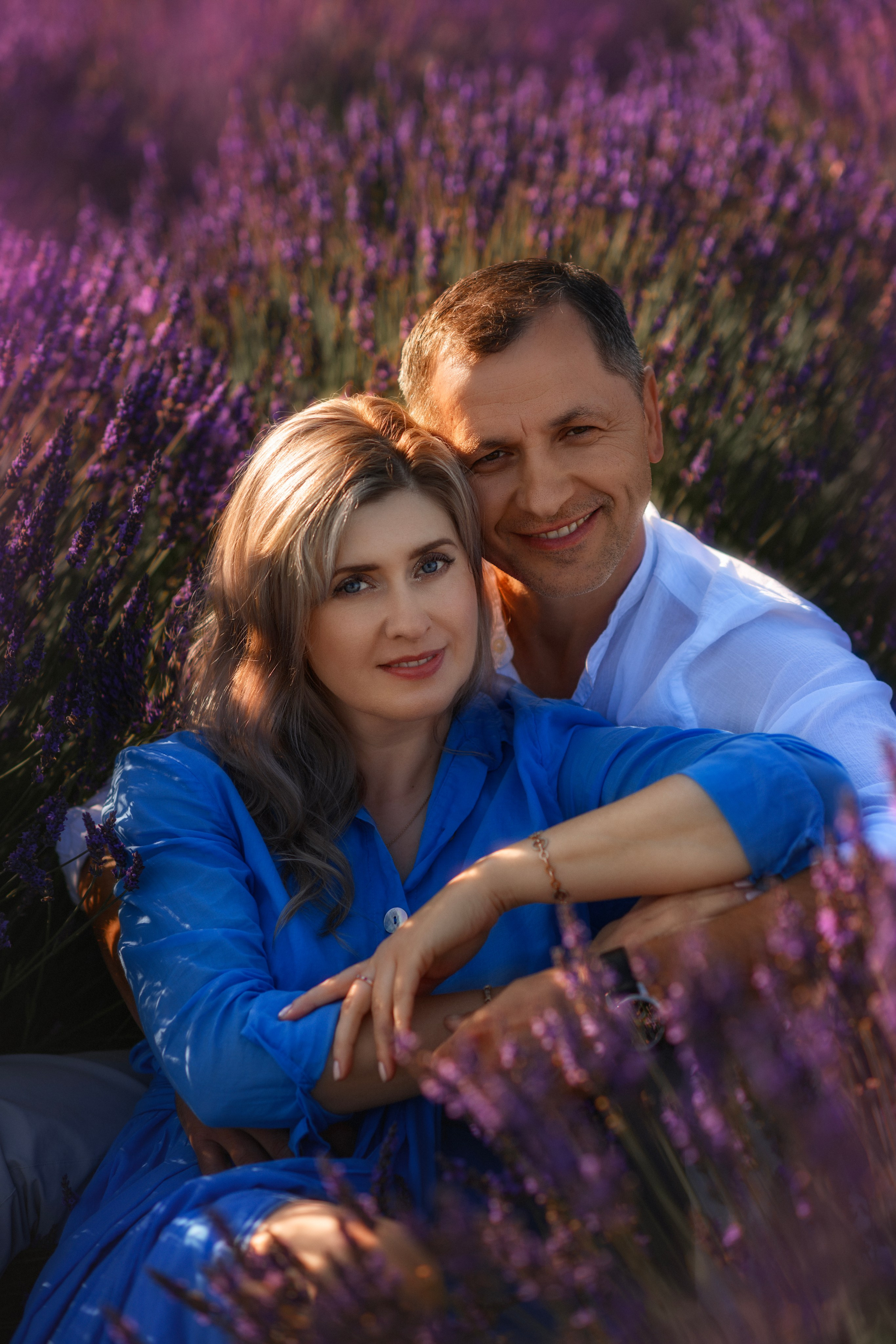 Love Story in lavender. Wedding & portrait photography in the Seattle Area. Helen Michelle photographer