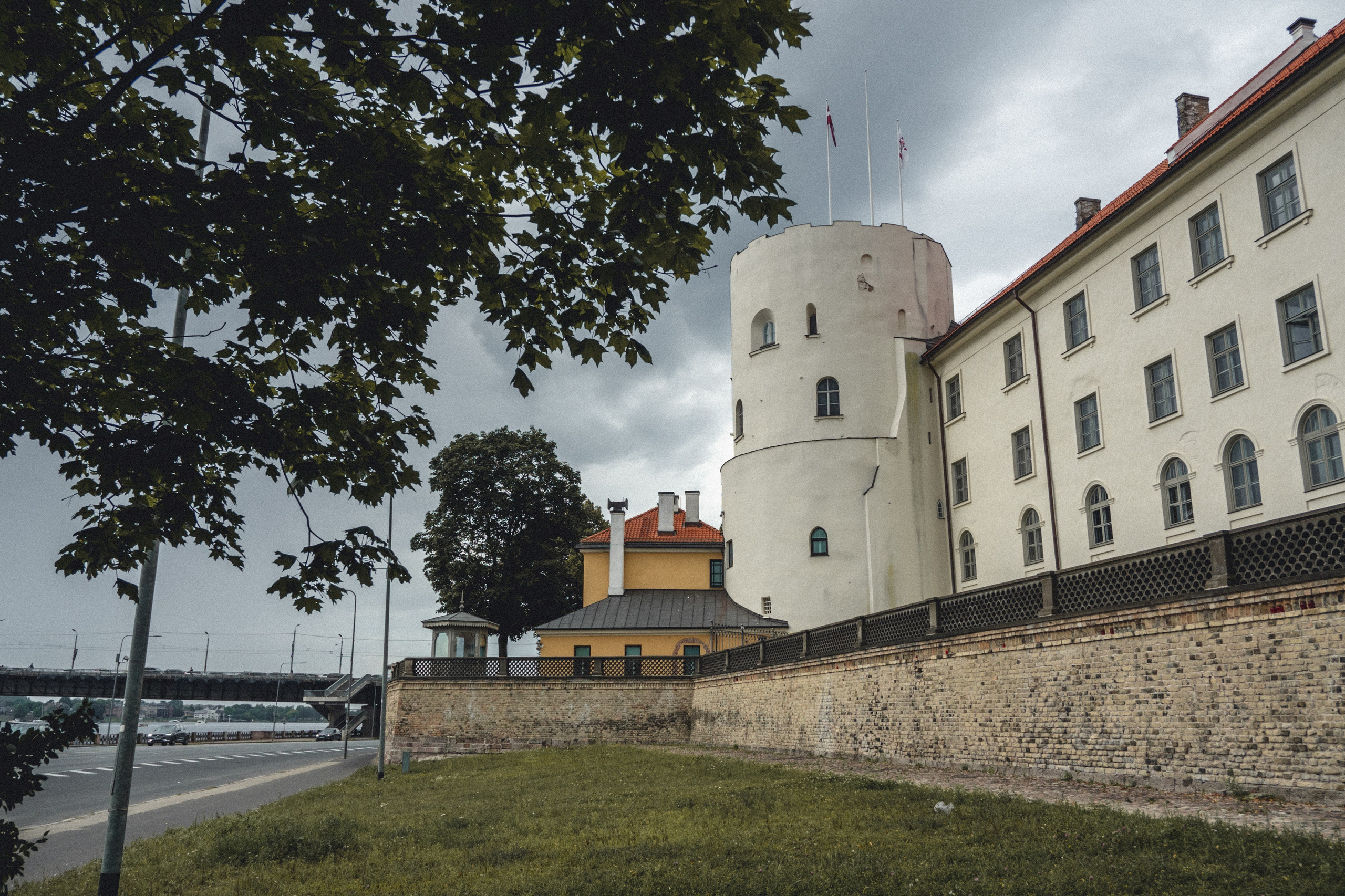 Voyage à Riga. Photographe sur Cote d’Azur. Portraits de familles, couples, enfants, événements