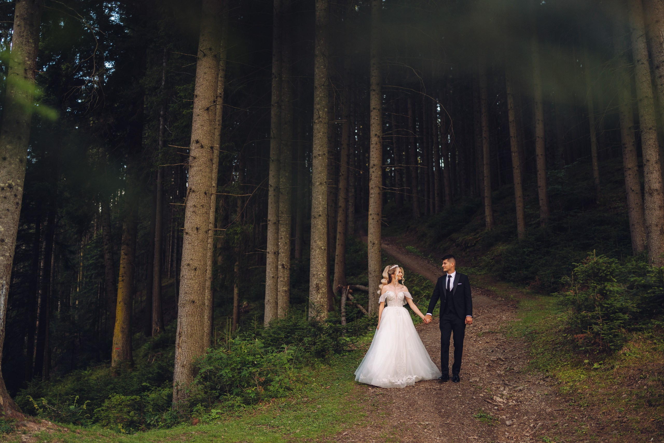 Anastasia & Paul. Ionut Cimpoes FOTOGRAF