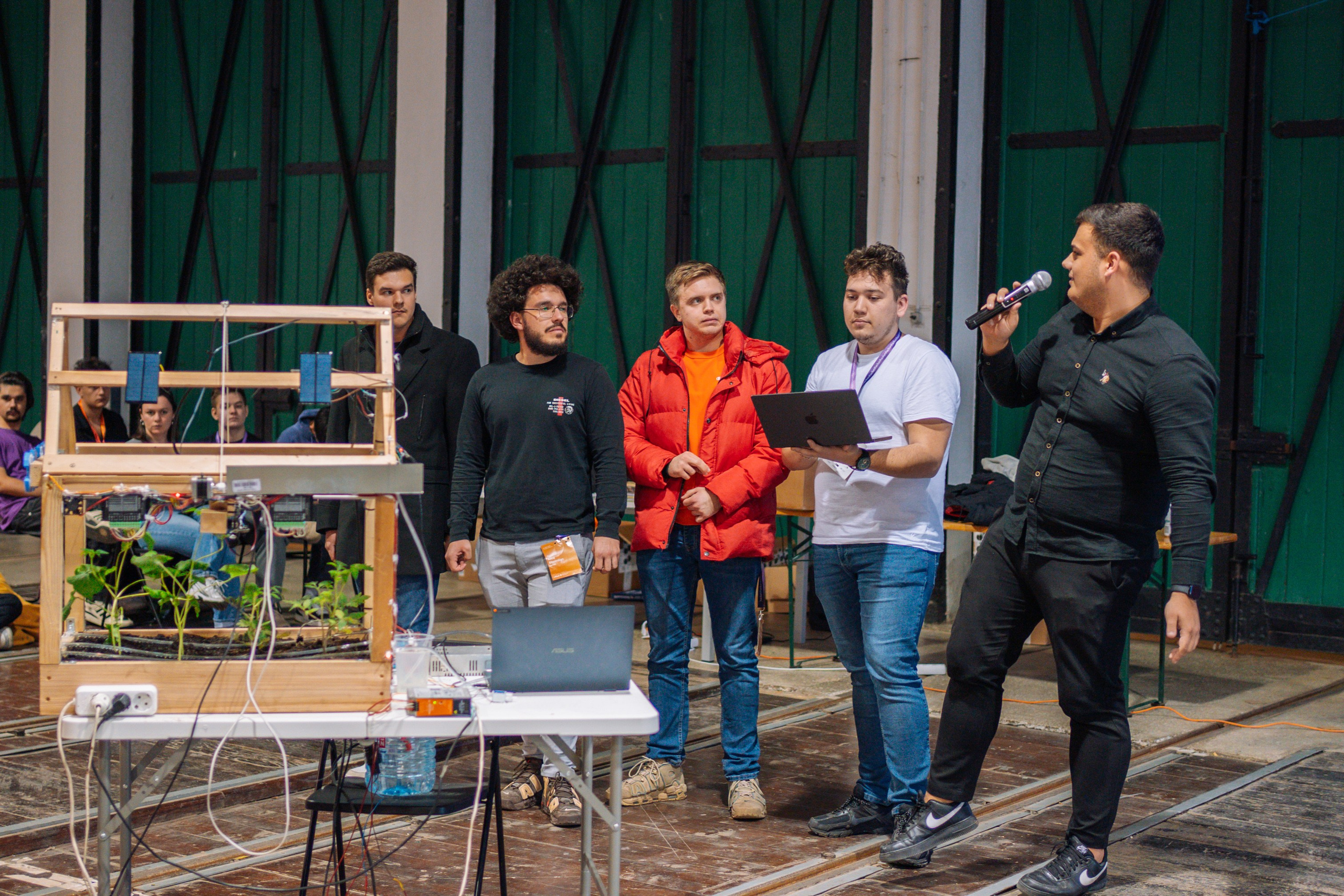 Unihack 2025. Cozac Cristian Photographer