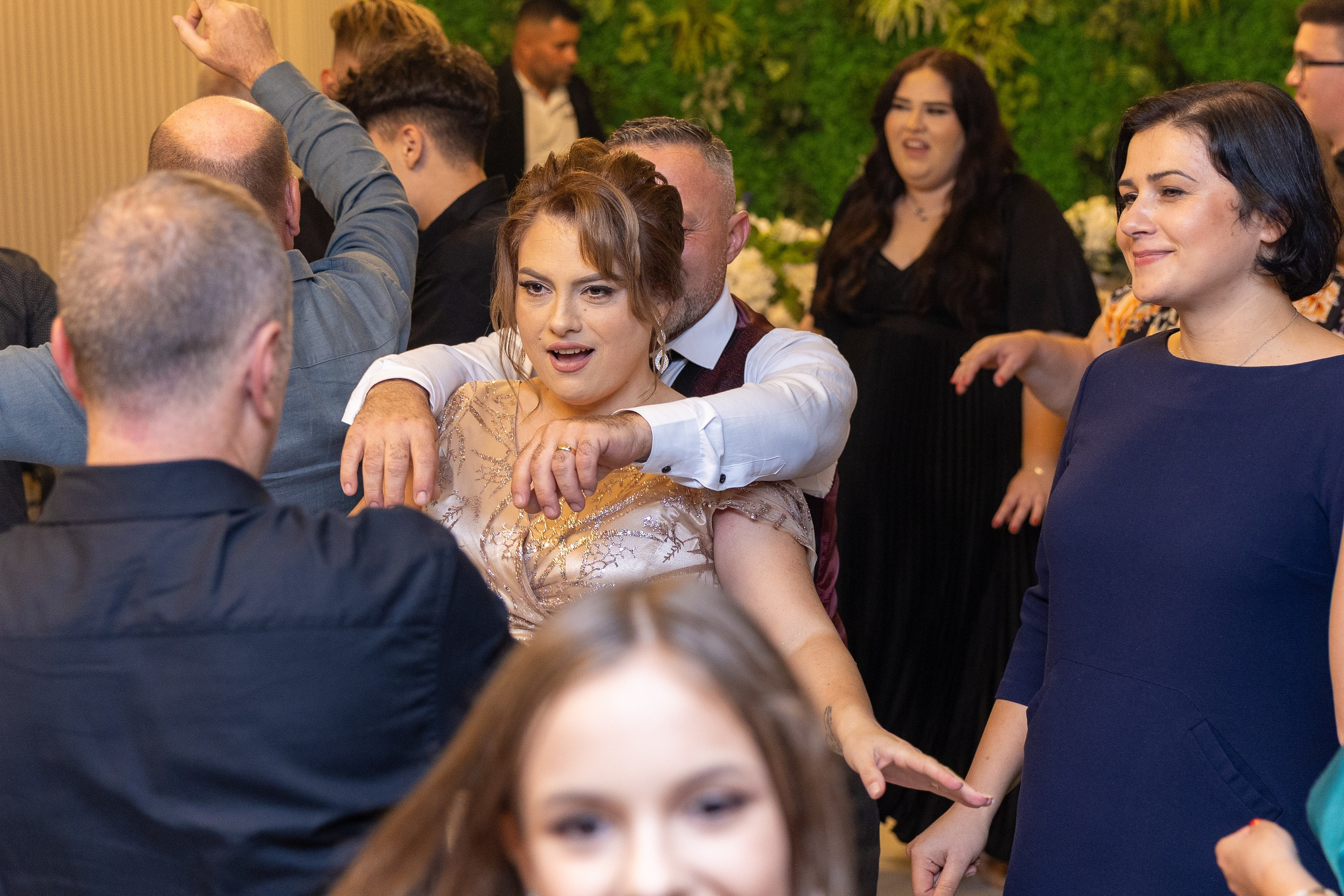 Andrei Sebastian. Moments By Gub