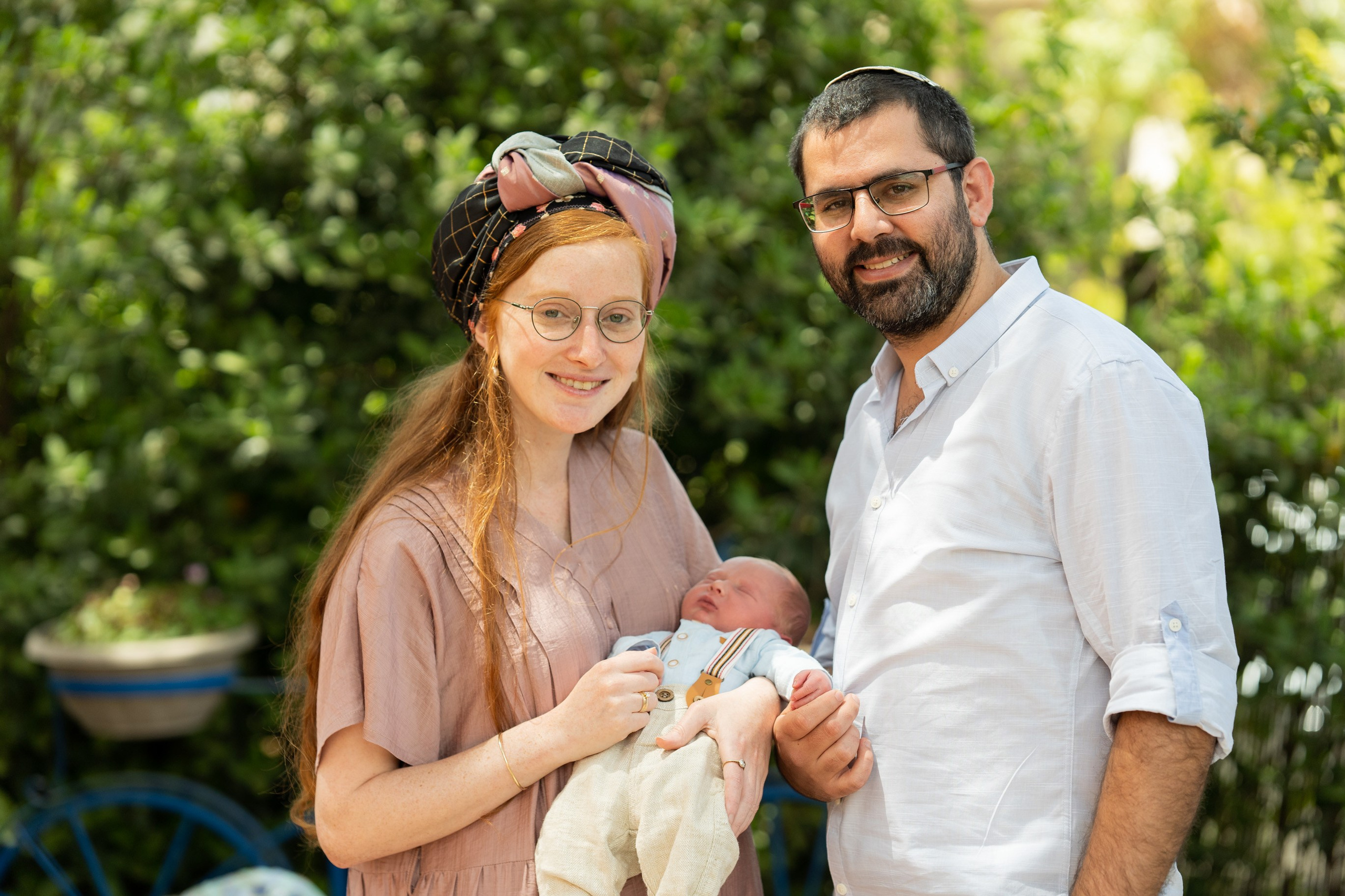 משפחת ברנד. יוסף מזרחי צילום חתונה, ברית וזוגיות. צלם מקצועי שאוהב להוציא אתכם הכי יפים ברגעים הכי מרגשים