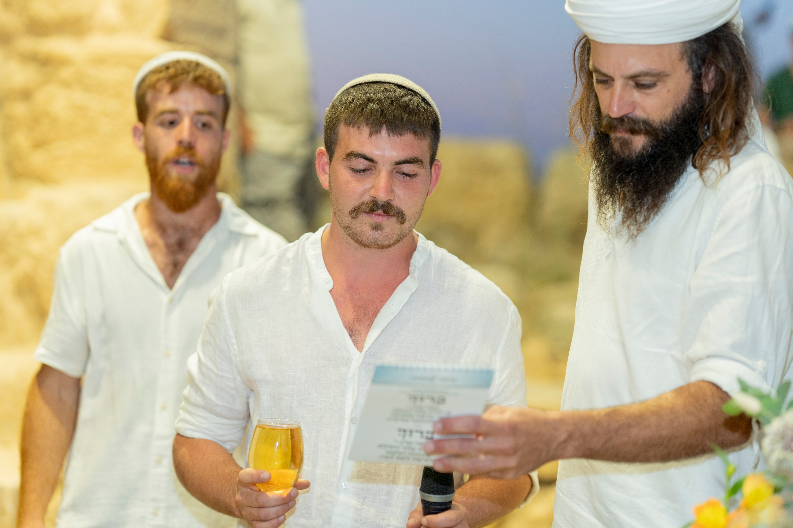 עדן ושלהבת. יוסף מזרחי צילום חתונה, ברית וזוגיות. צלם מקצועי שאוהב להוציא אתכם הכי יפים ברגעים הכי מרגשים