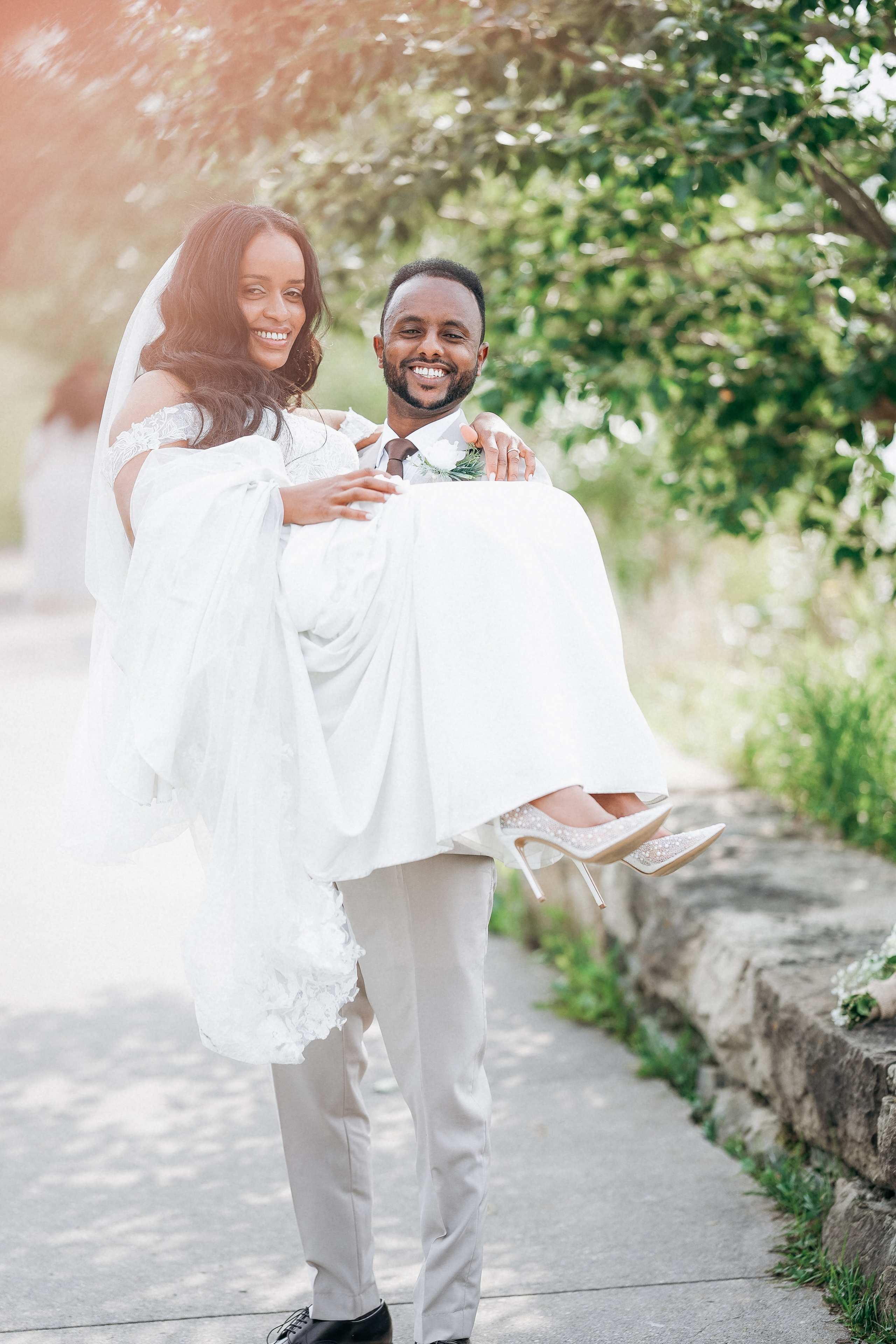 WEDDINGS. Calgary Portrait & Family and Child Photographer