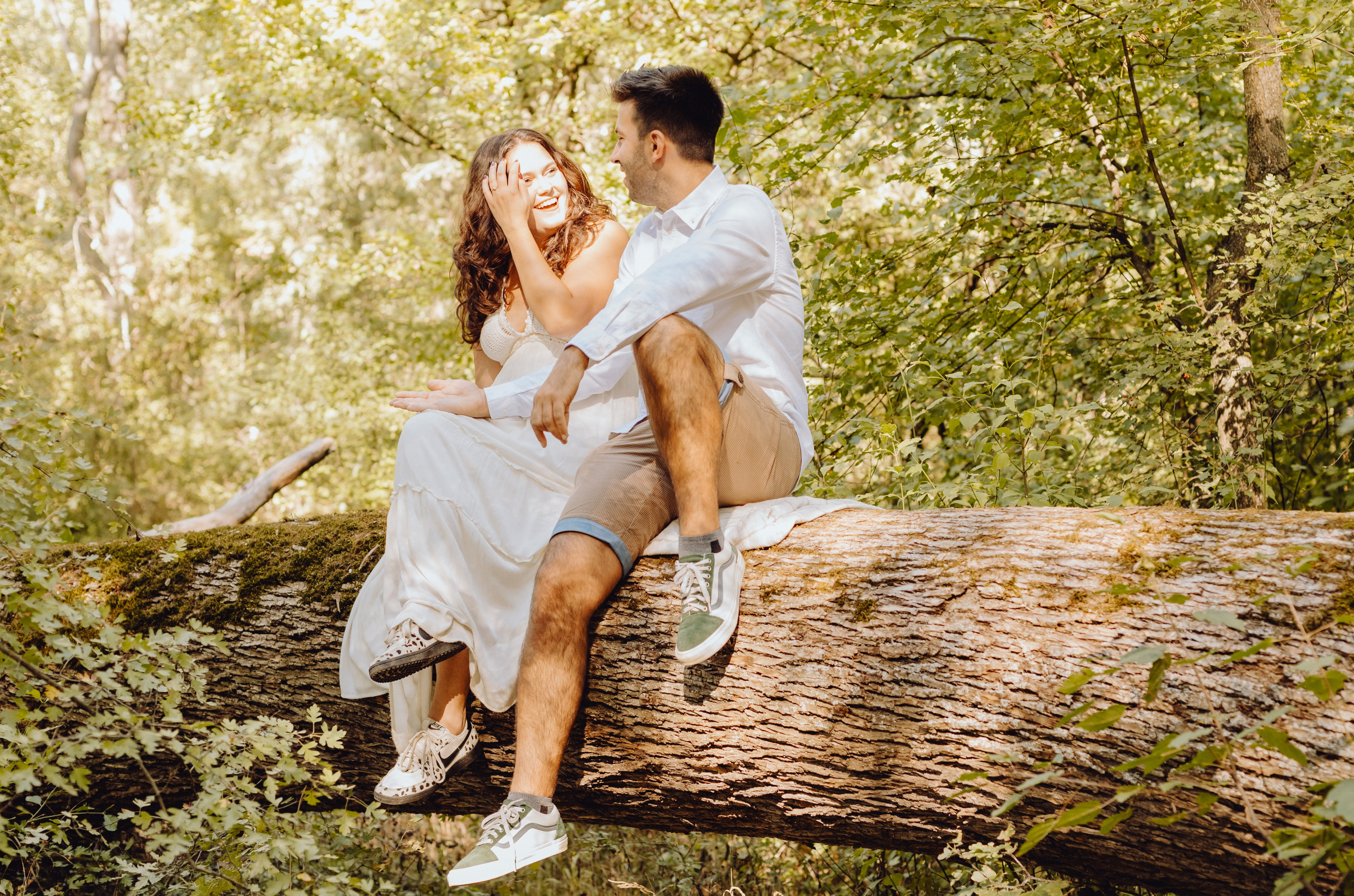 Sergiu & Petra. Wedding & couple photographer from Romania Rut Vetan