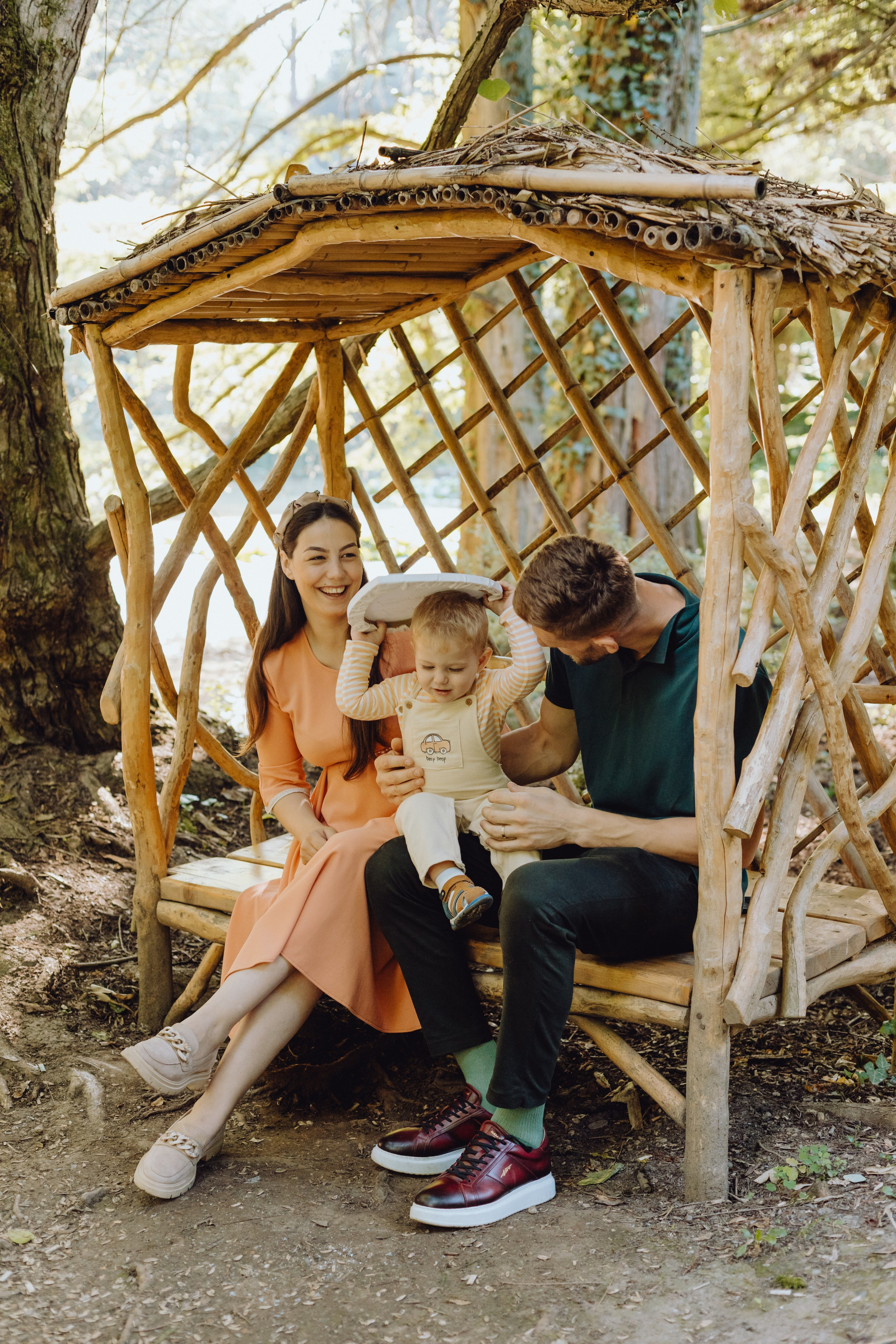 Beni & Adina. Wedding & couple photographer from Romania Rut Vetan