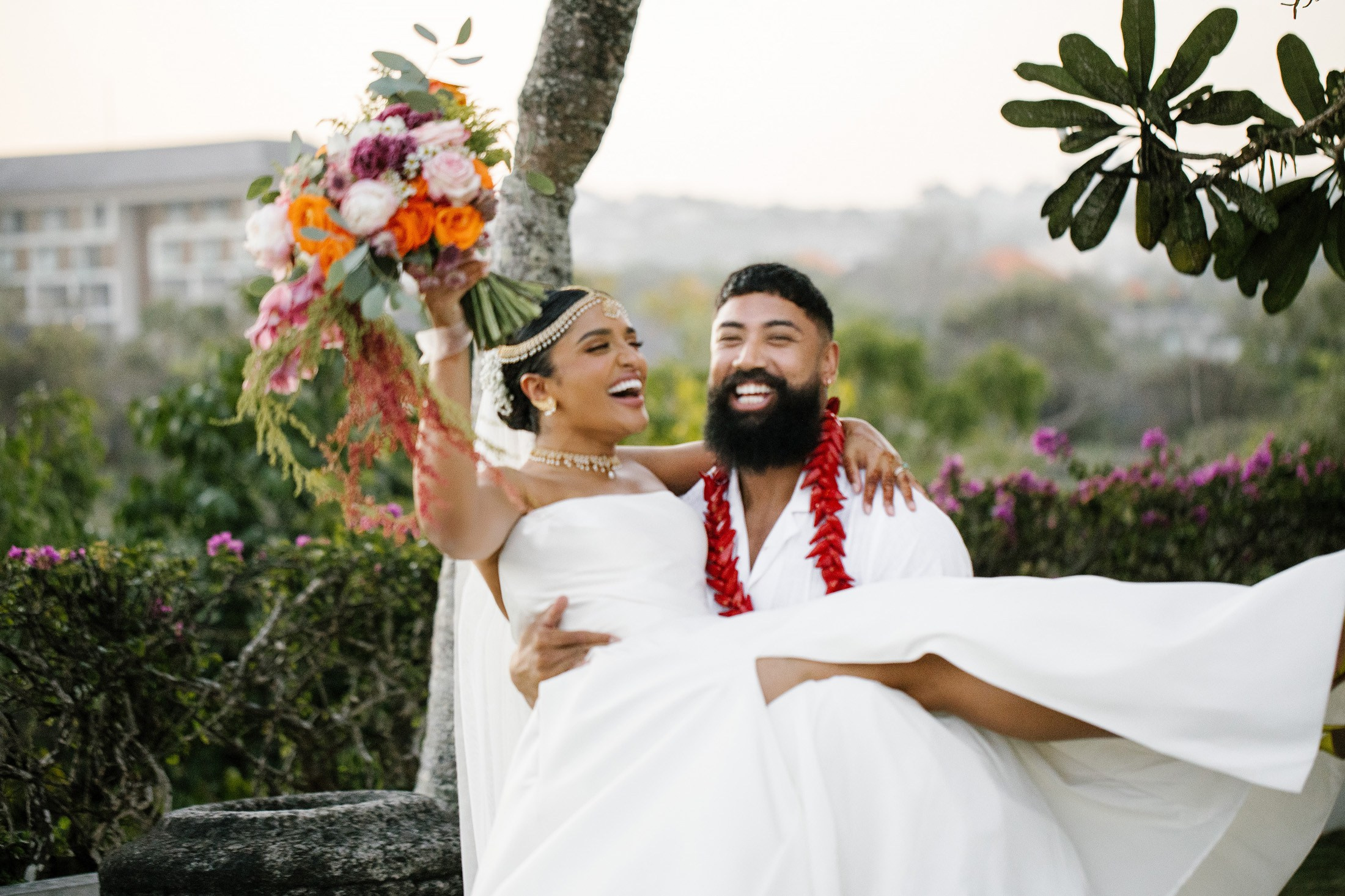 Big funny wedding with guests in paradise Bali island. Get.it.feel — Aesthetic Photography and Videography