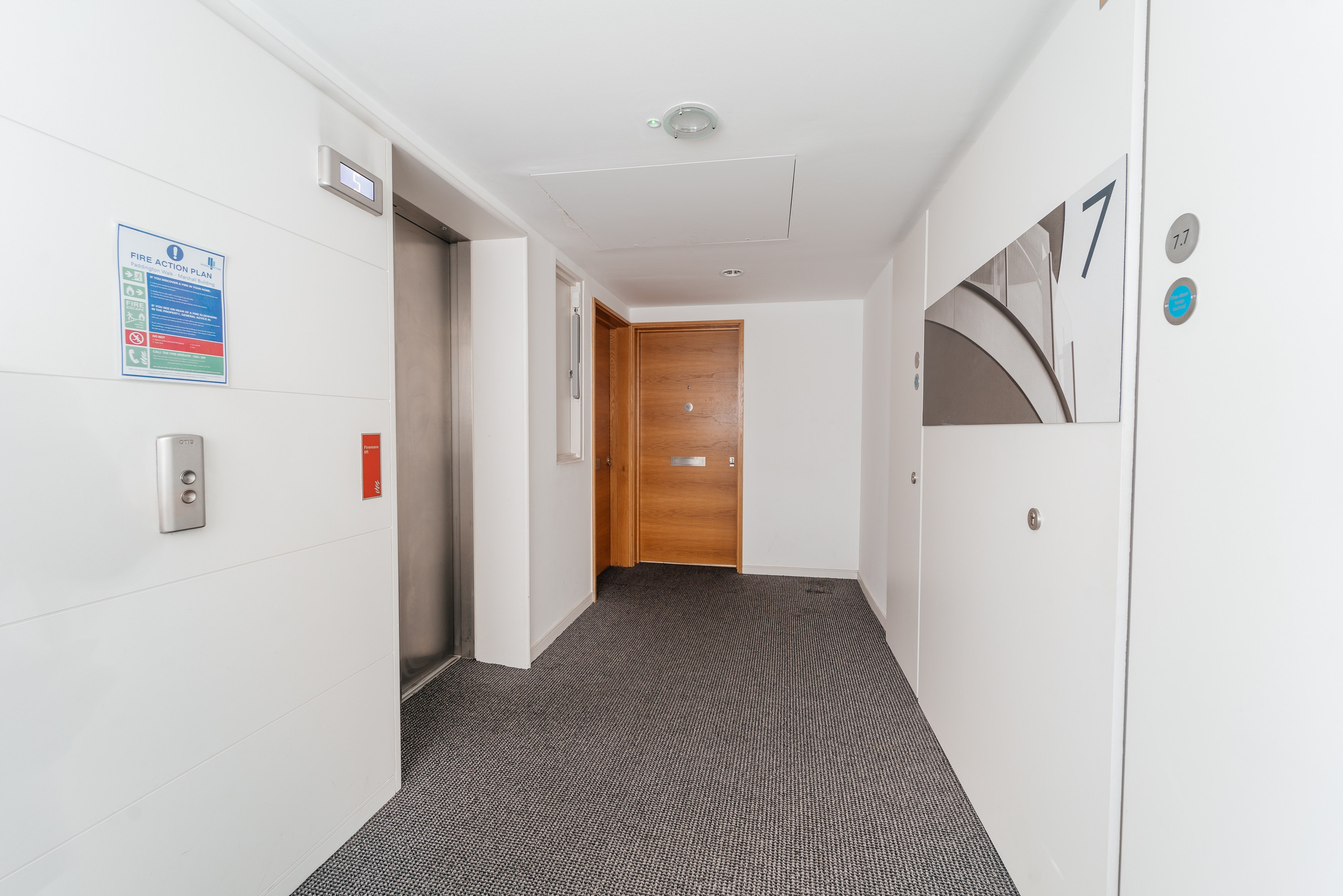 Photography of a 2 bedroom flat. Photographer in England Ekaterina Romanova